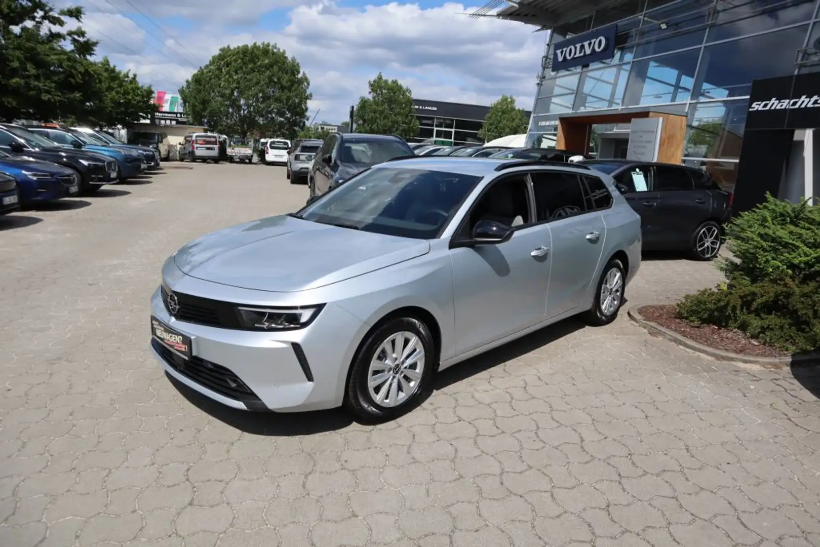 Opel Astra Sports Tourer 1.2 Turbo Automatik Edition (L) Silber - 2