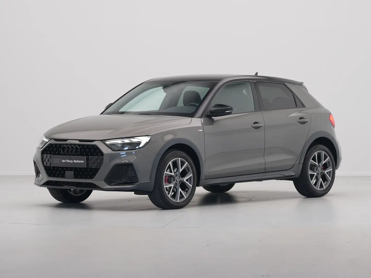 Audi A1 citycarver 30 TFSI Advanced Edition S Line Achteru Gris - 2