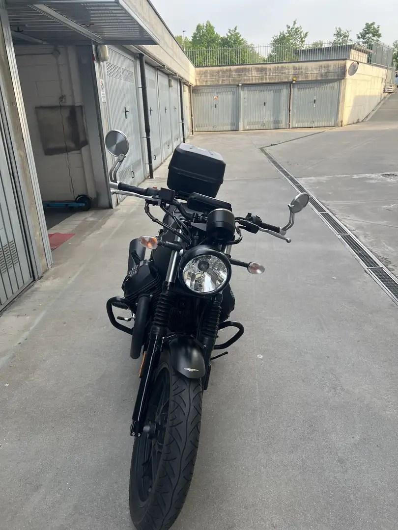 Moto Guzzi V 7 III STONE Negru - 2