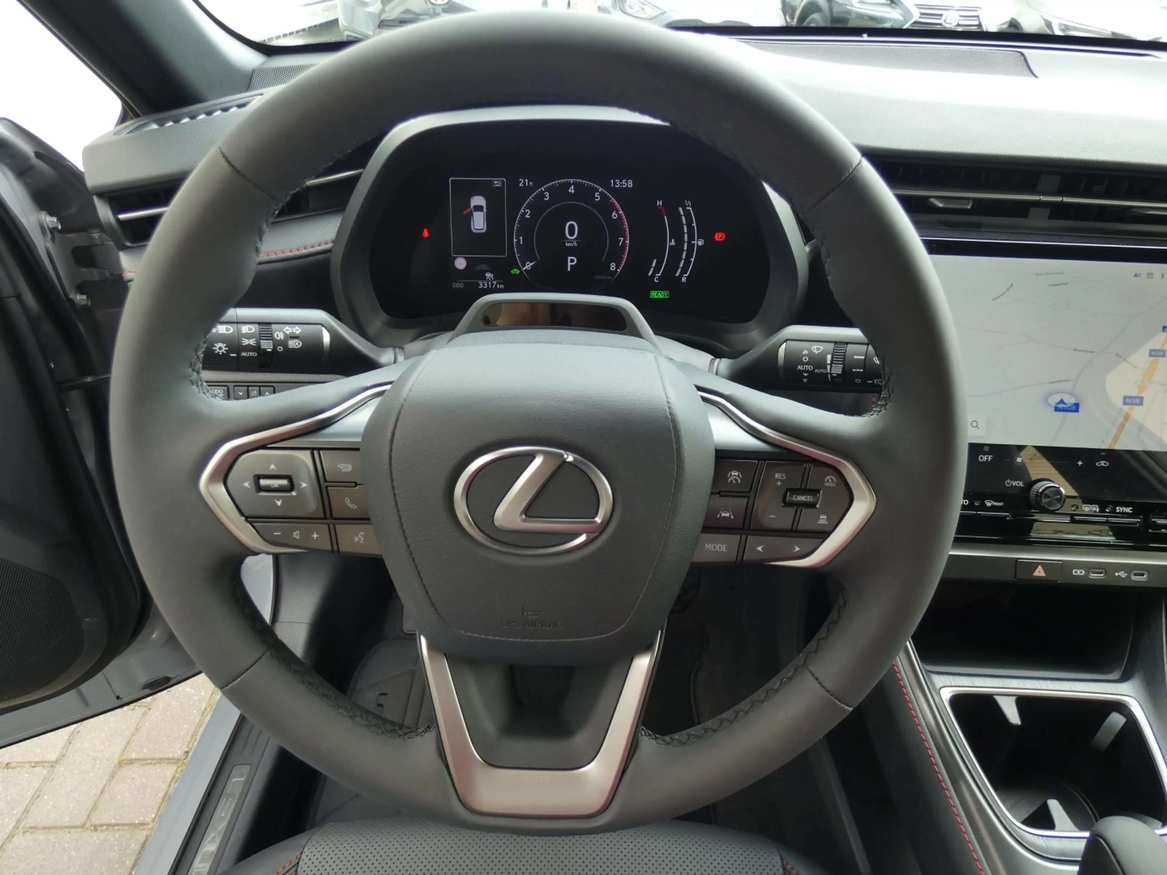 Lexus LBX Hybrid Elegant +ZWART LEDER +Stuur&Zetelverwarming +GPS +Dodehoek +Parkeersensoren — photo 14