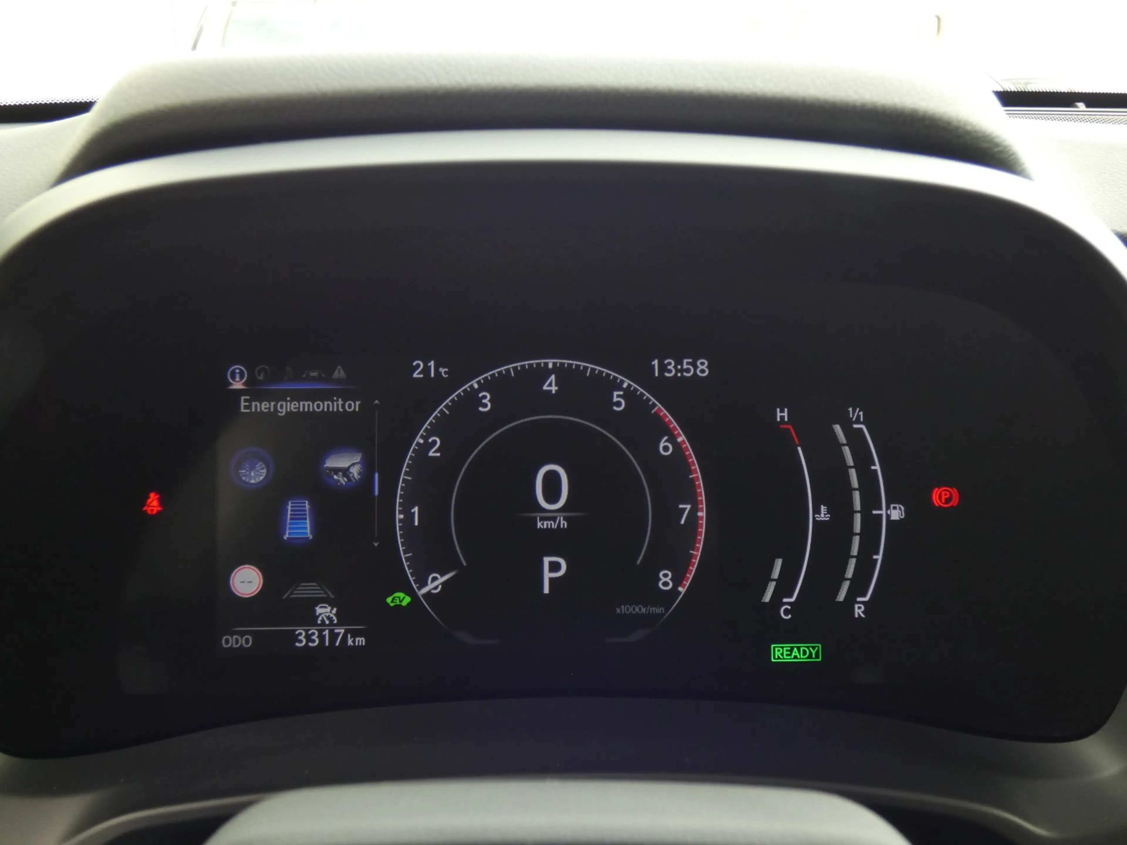 Lexus LBX Hybrid Elegant +ZWART LEDER +Stuur&Zetelverwarming +GPS +Dodehoek +Parkeersensoren — photo 15