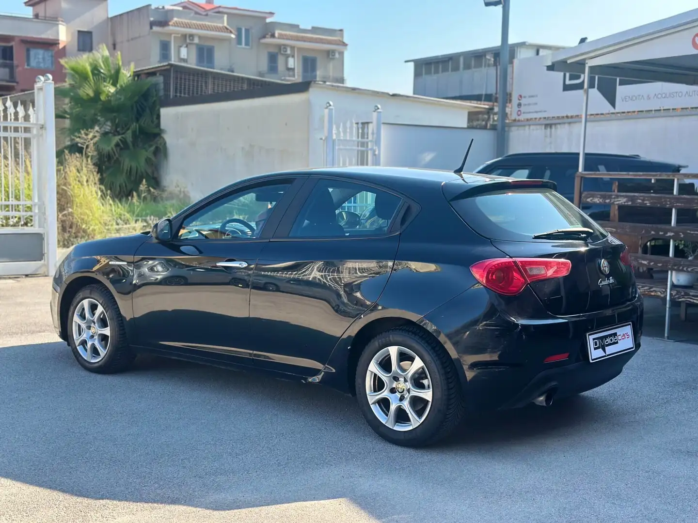 Alfa Romeo Giulietta 1.6 JTDm-2 105 CV Exclusive Nero - 2