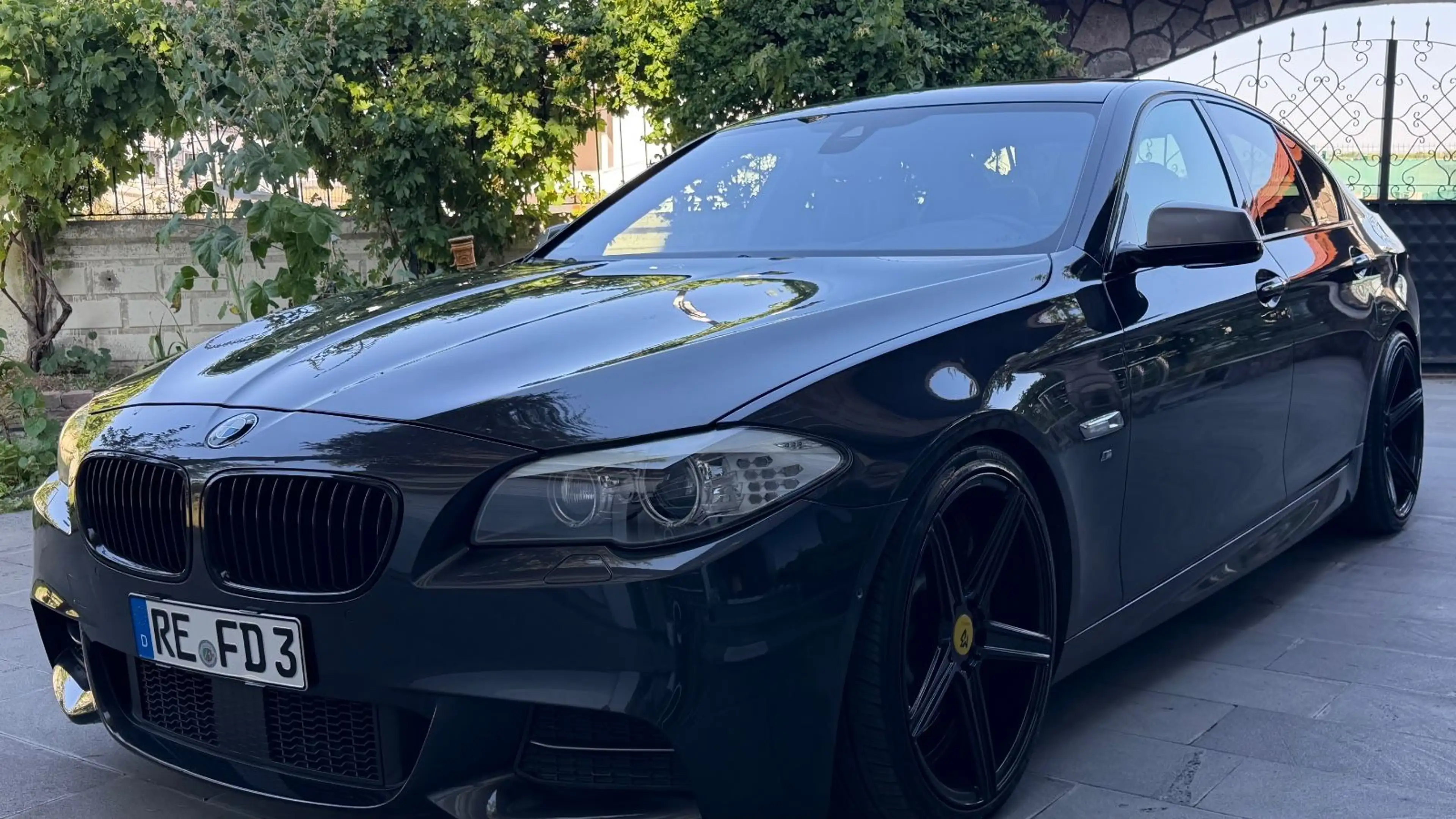 BMW 550 BMW M550d|LIMO|GSD|MPERFORMANCE|VOLL|