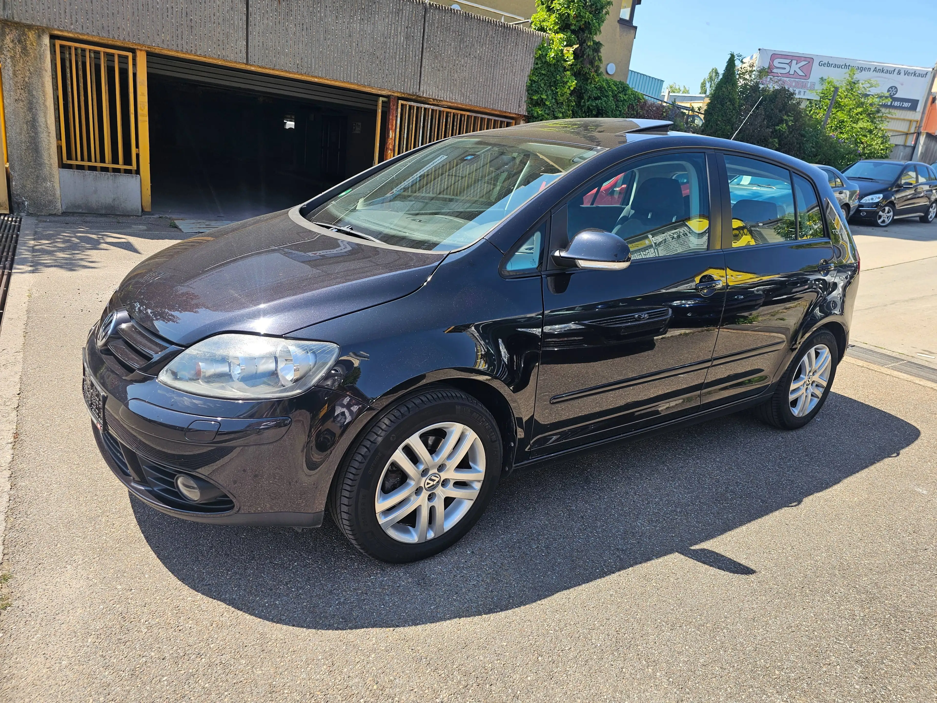 Volkswagen Golf Plus Tour 1-Hand TÜV neu Scheckheftgepflegt