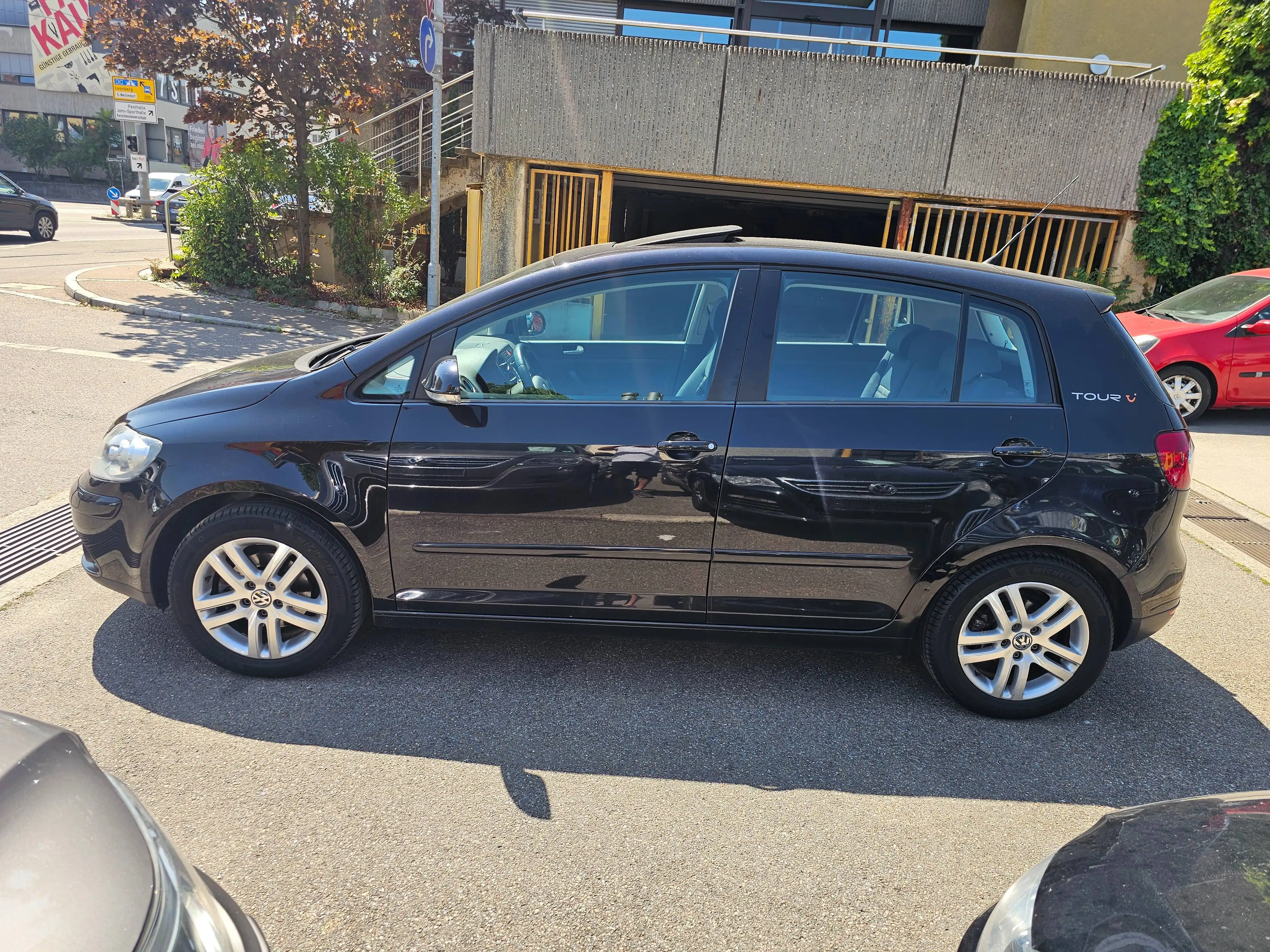 Volkswagen Golf Plus Tour 1-Hand TÜV neu Scheckheftgepflegt — photo 8