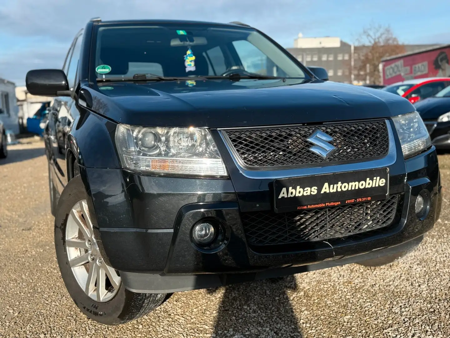 Suzuki Grand Vitara 2.0, 4x4 Automatik Noir - 2