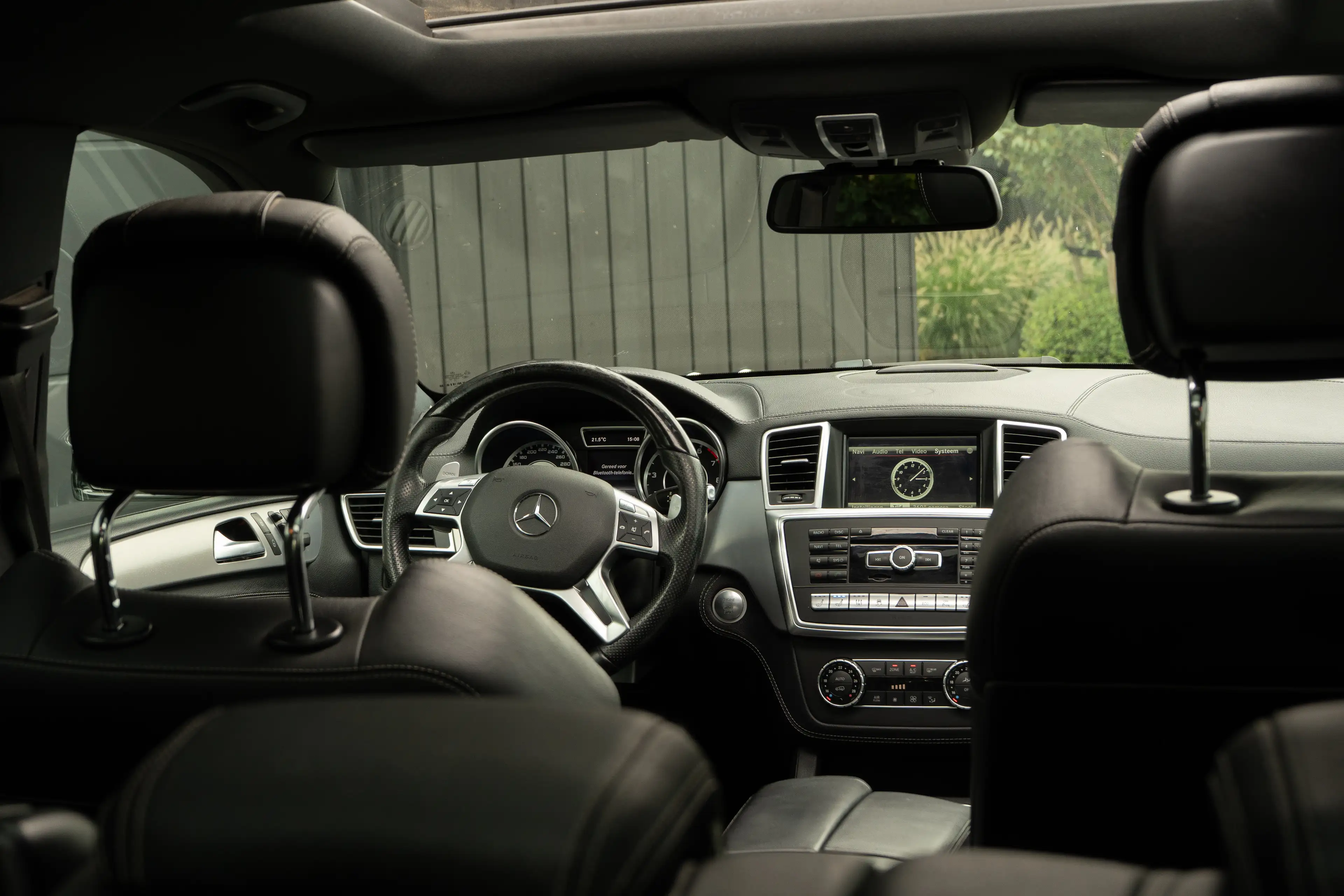 Mercedes-Benz GL 63 AMG AMG 63 — photo 5