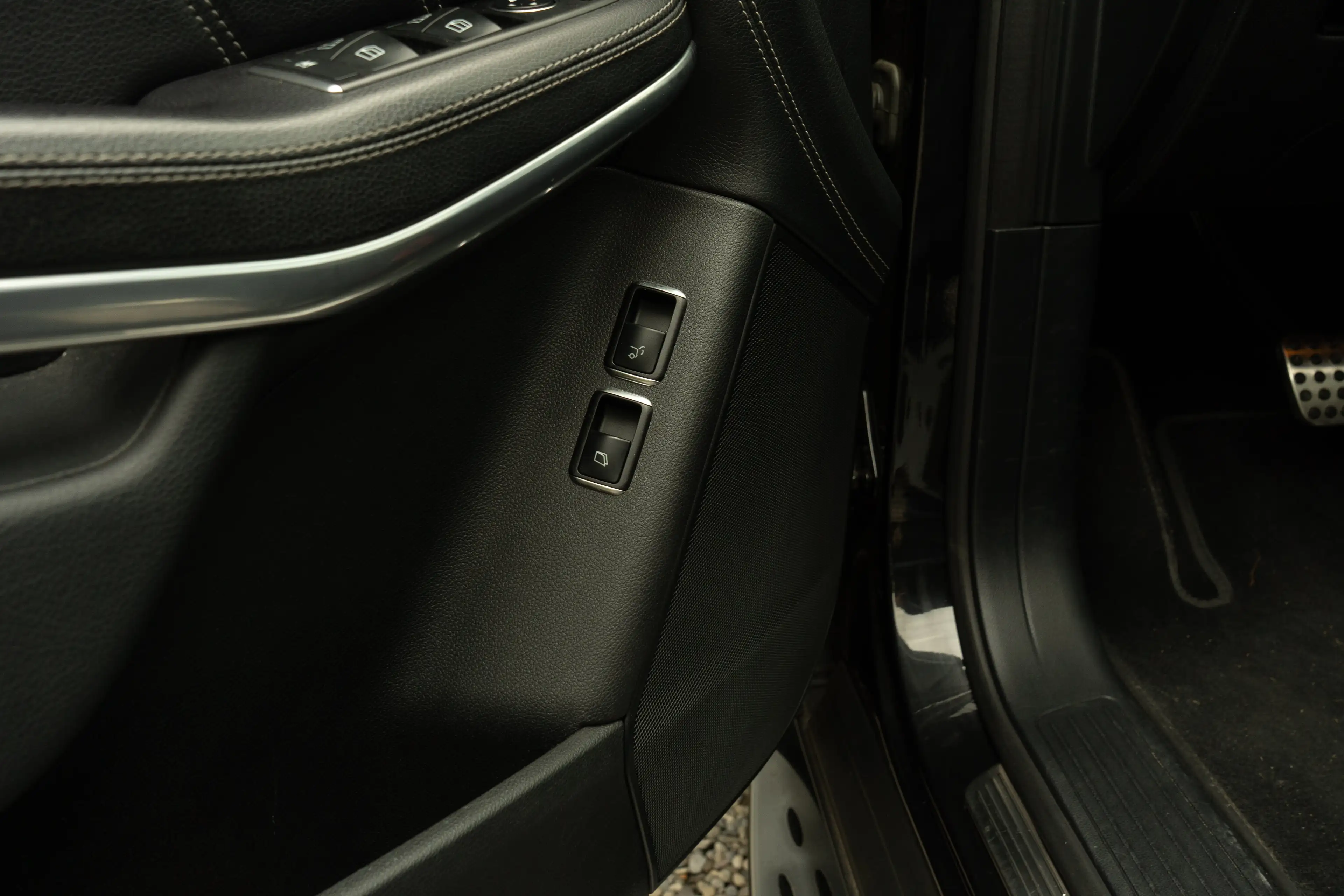 Mercedes-Benz GL 63 AMG AMG 63 — photo 15