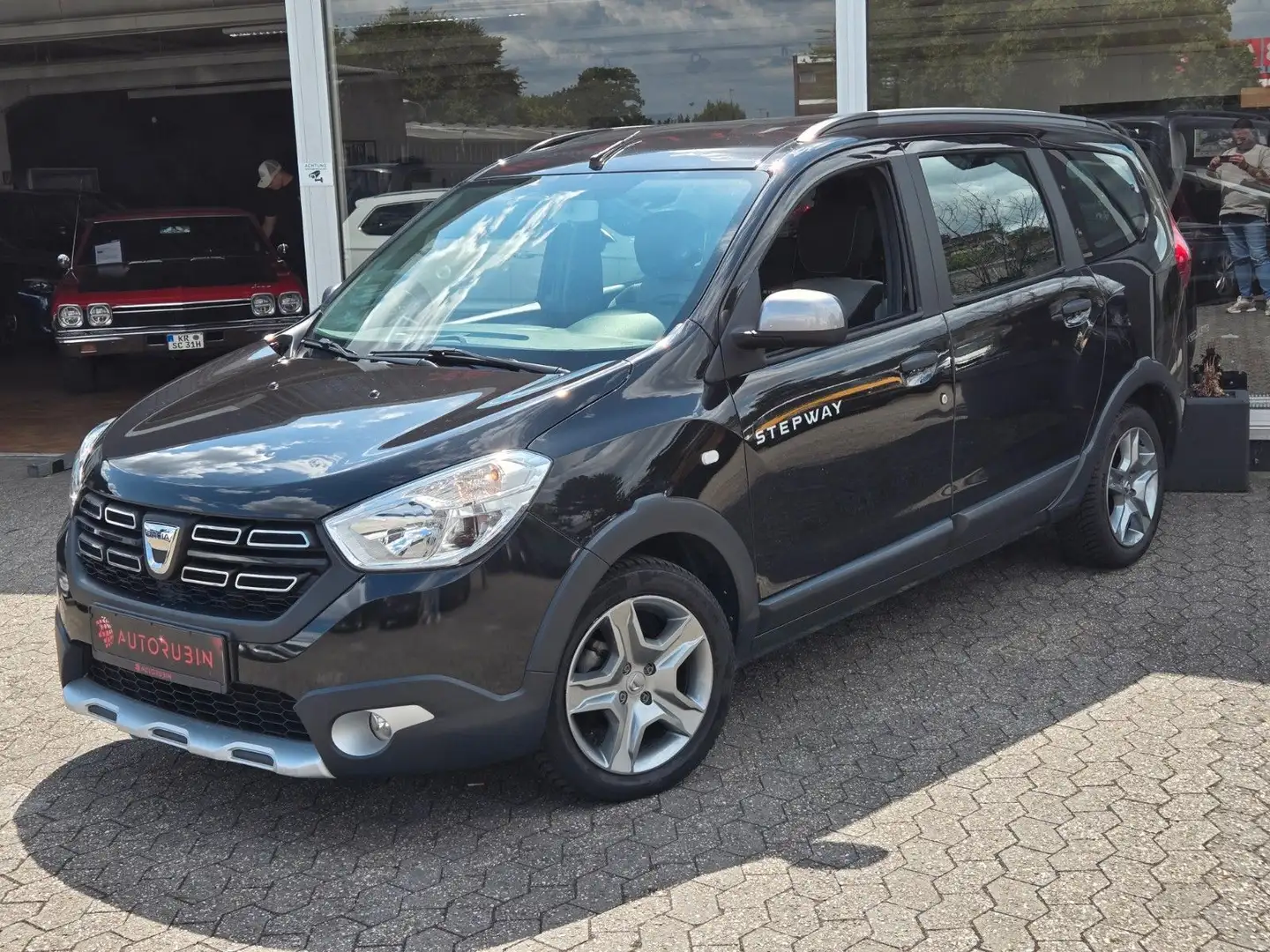 Dacia Lodgy Stepway NAVI/KAMERA/7-SITZER/KLIMA Negro - 2