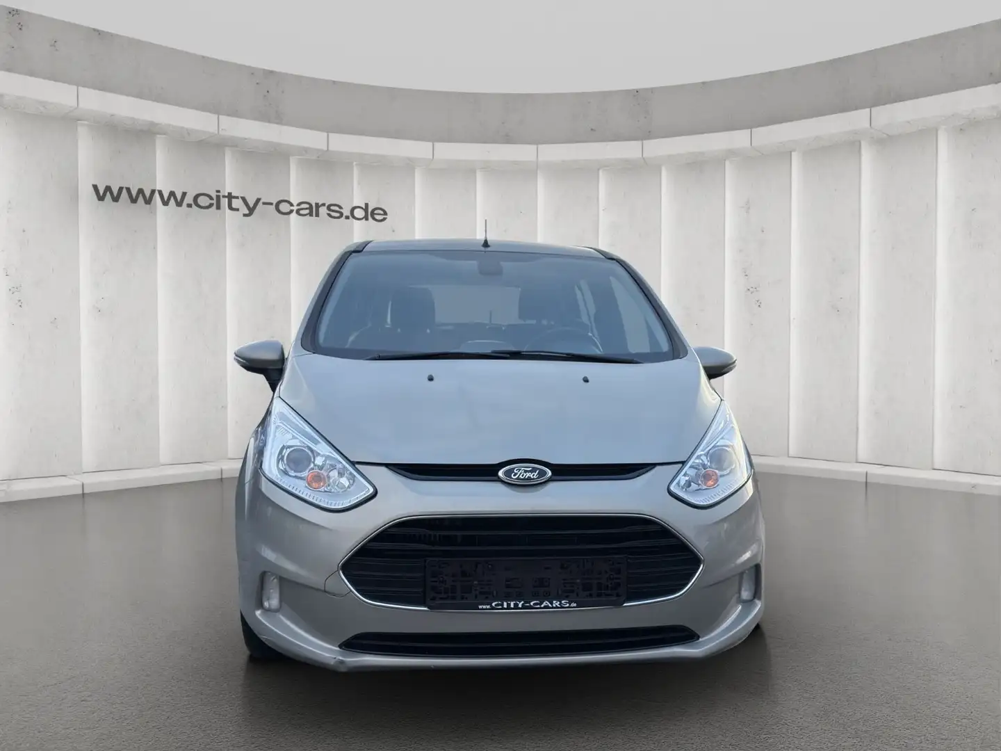 Ford B-Max Titanium*PDC*Tempomat*54000 Km Grau - 2