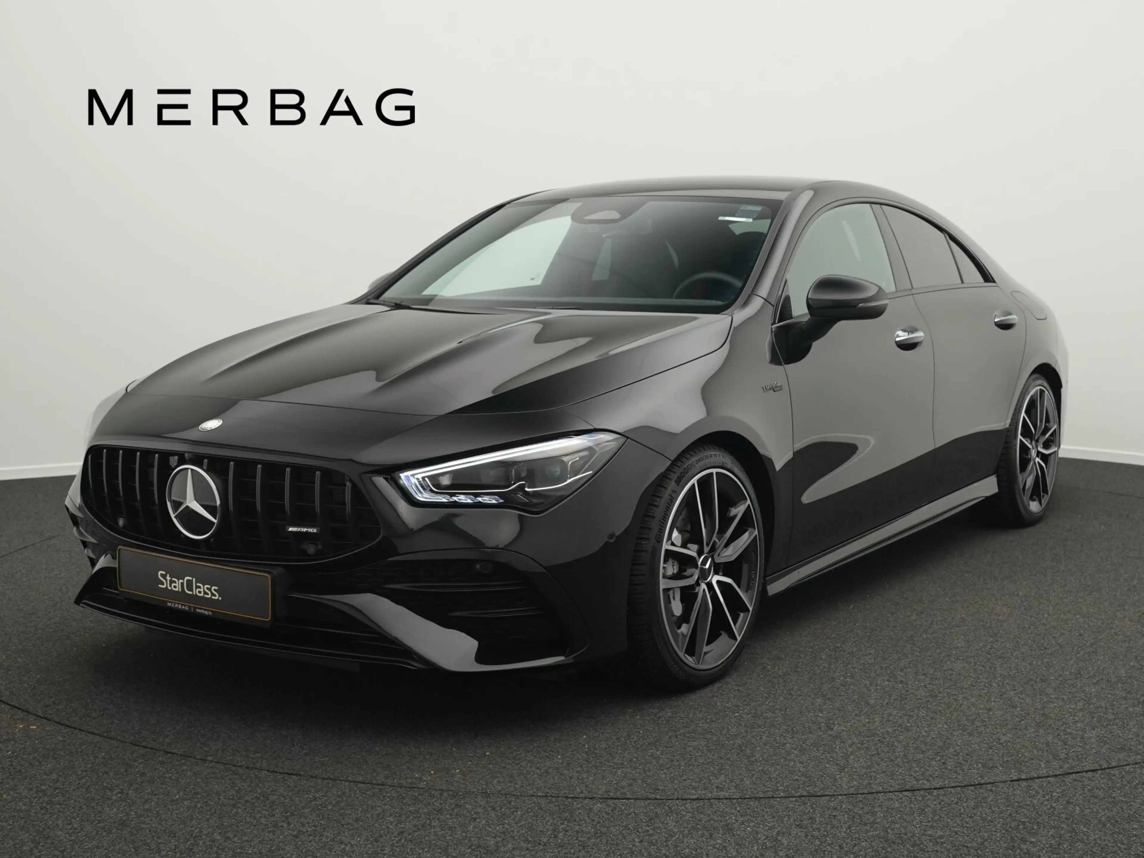Mercedes-Benz CLA 35 AMG Mercedes-AMG CLA 35 4MATIC Coupé Multi+Night+Totw+Distr+MBUX