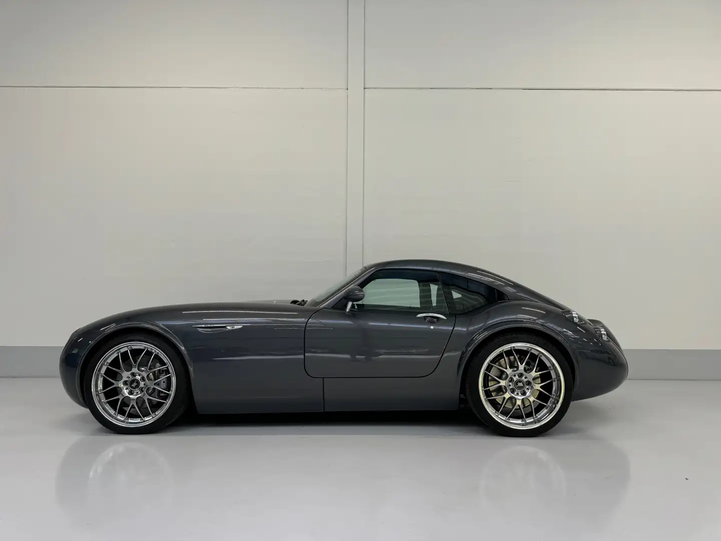 Wiesmann MF 4 GT *Special Paint* 1 of 210 Grau - 1
