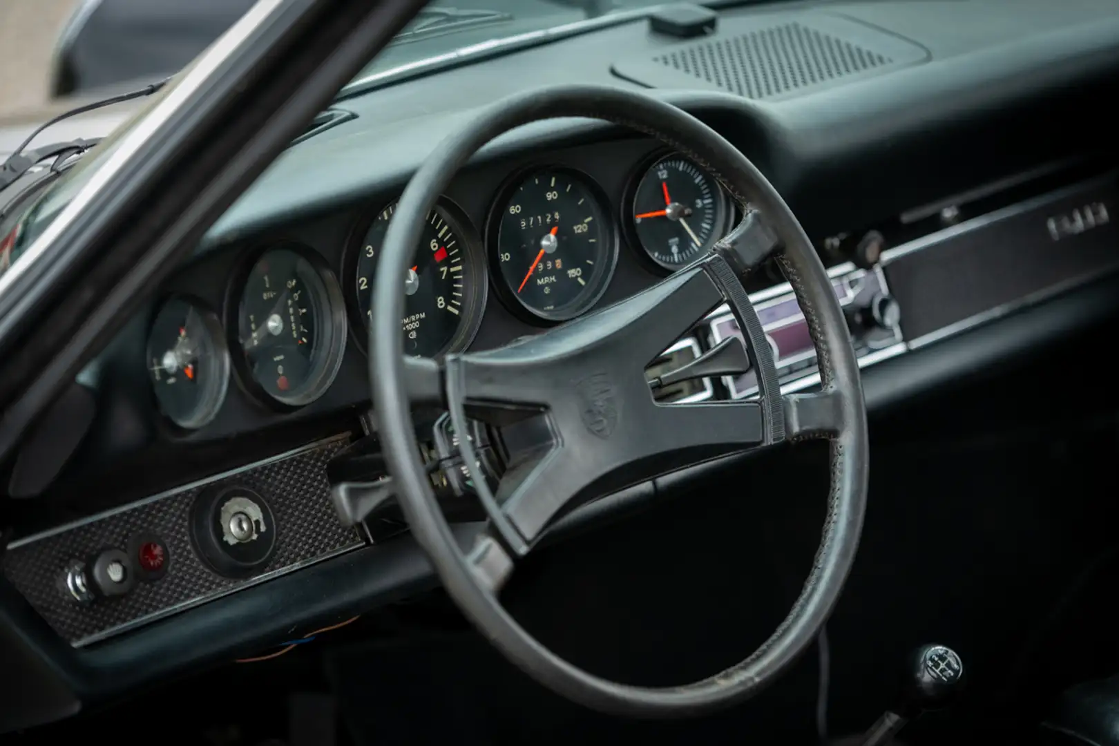 Oldtimer Porsche 911 2,2 T Schwarz - 2