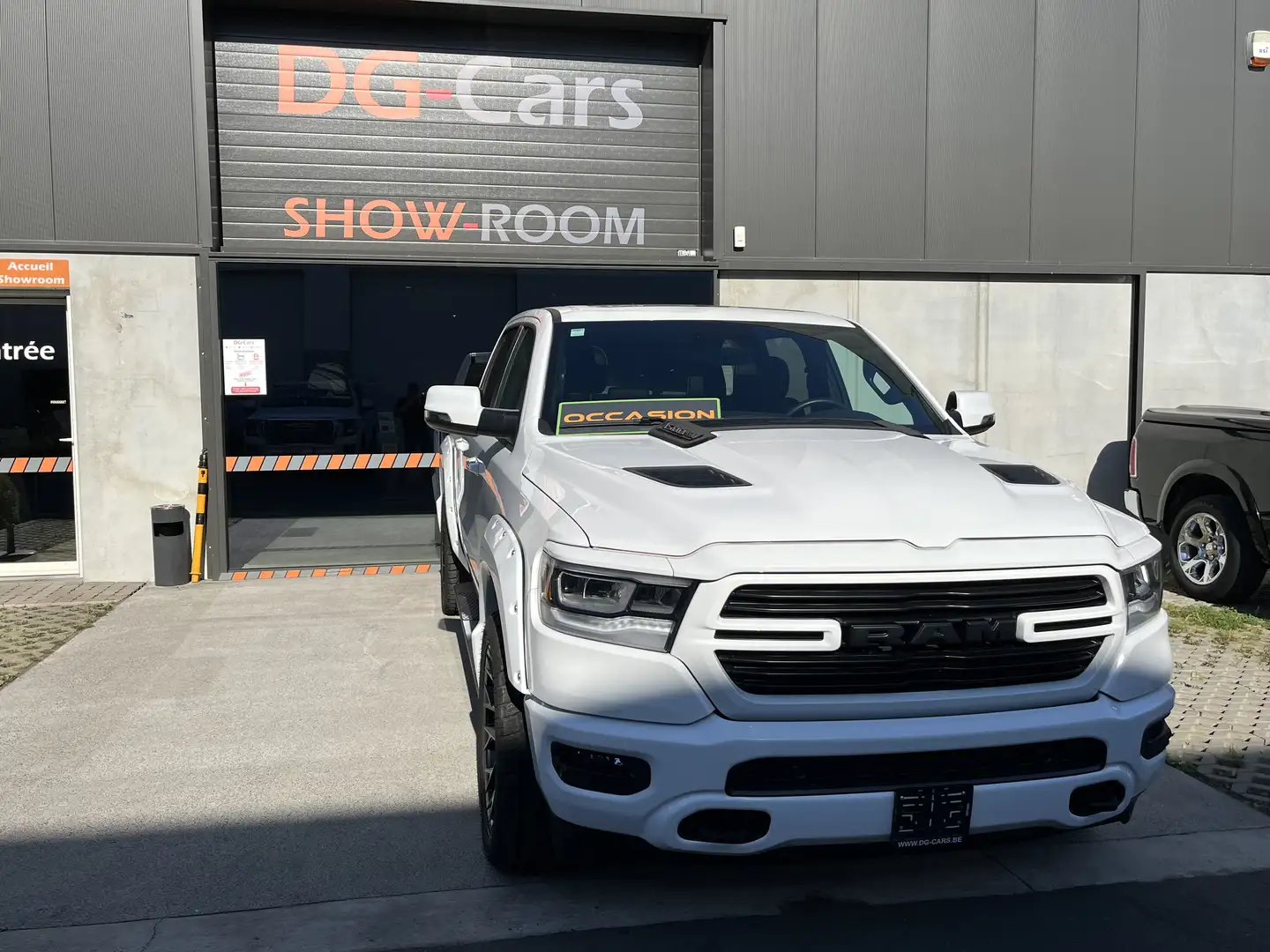 RAM 1500 Laramie Sport Blanc - 1