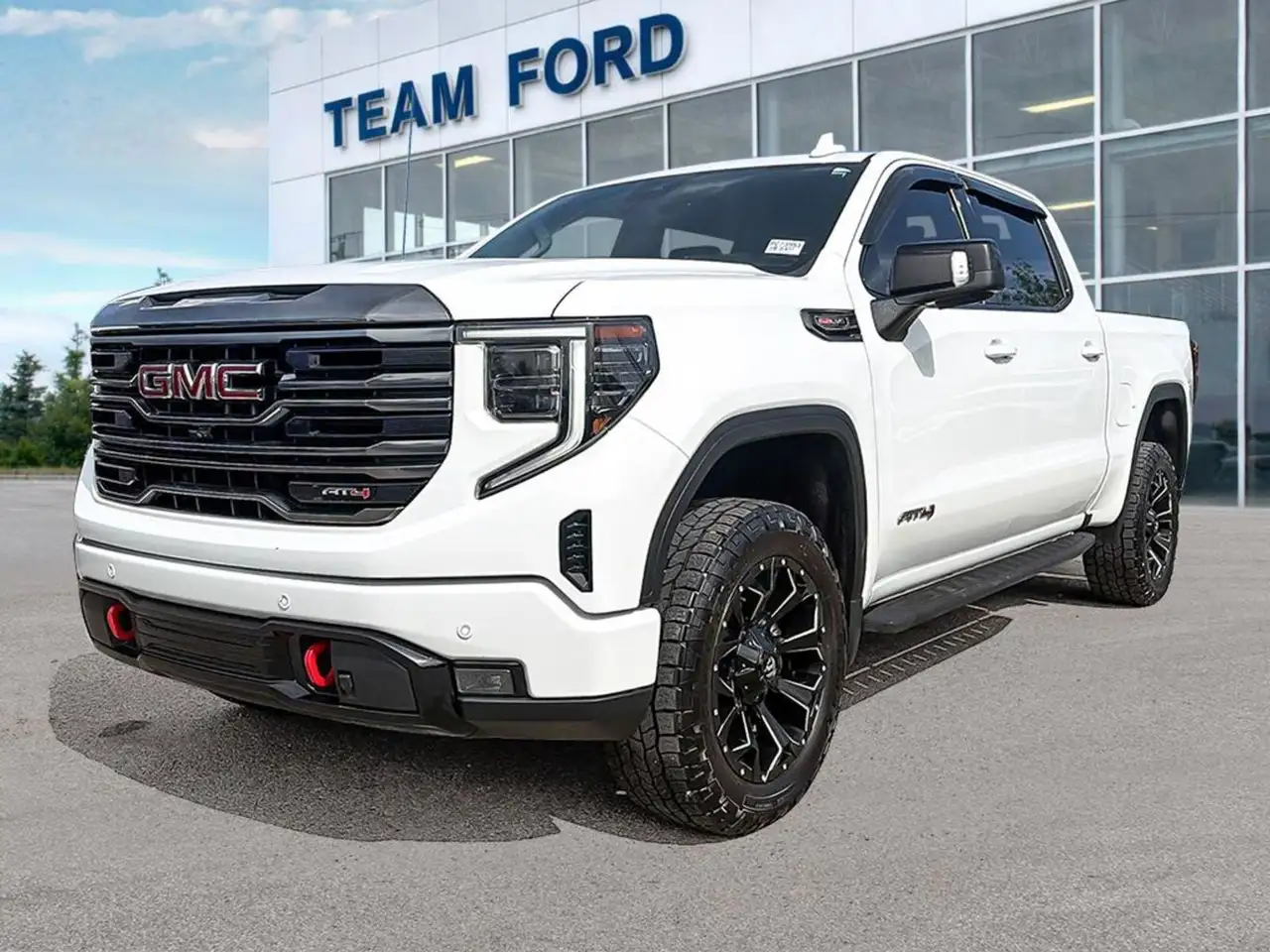 GMC Sierra 1500 снимка GMC Sierra 1500