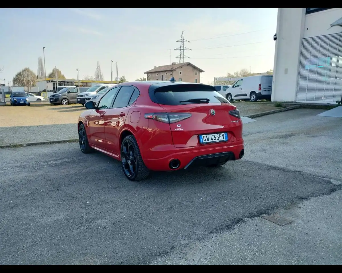Alfa Romeo Stelvio 2024