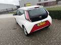 Toyota Aygo 1.0 VVT-i x-cite Blanc - thumbnail 3