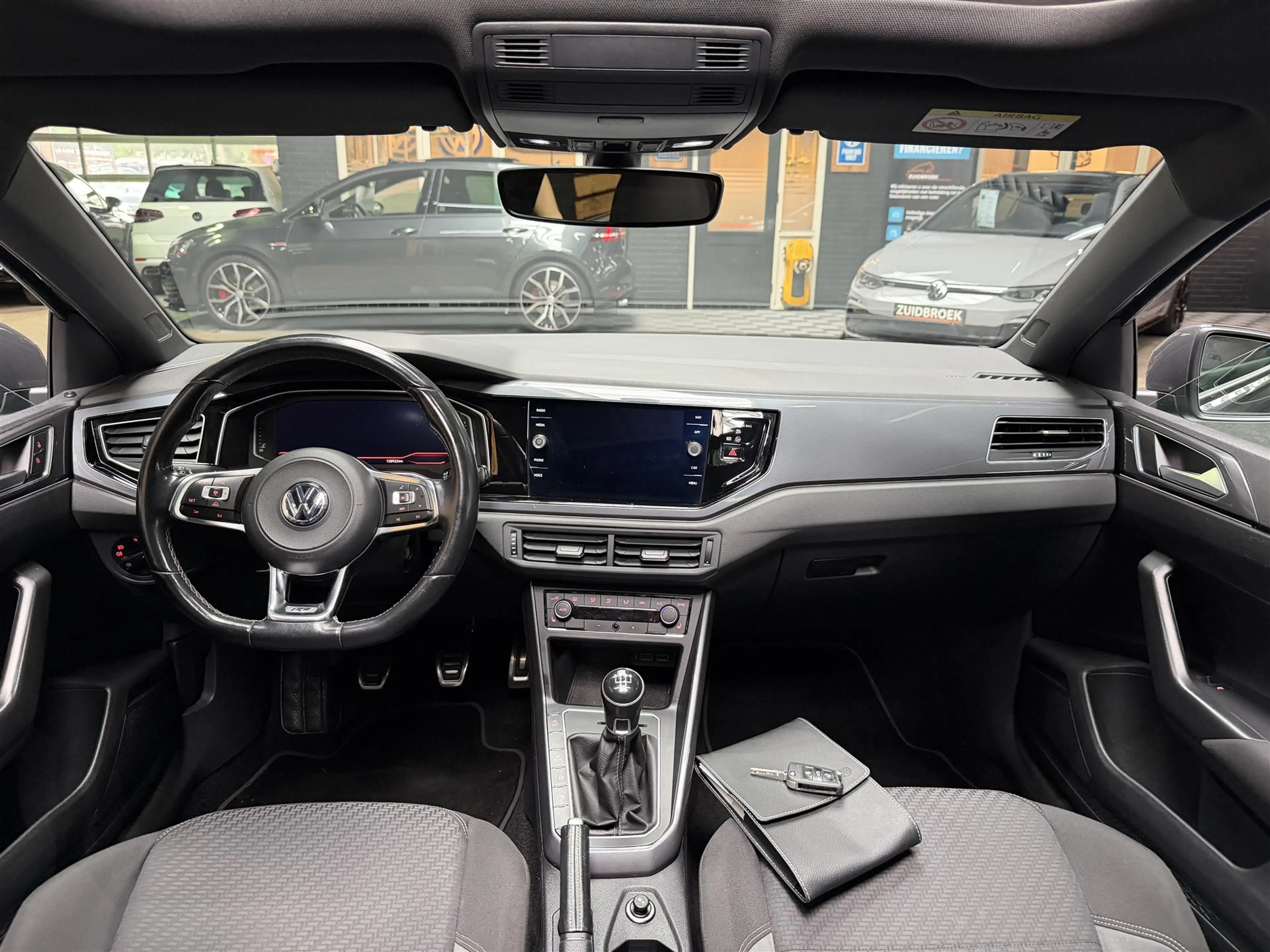 Volkswagen Polo 1.0 TSI R-Line | Pano | Navi | clima 5-Drs — photo 17