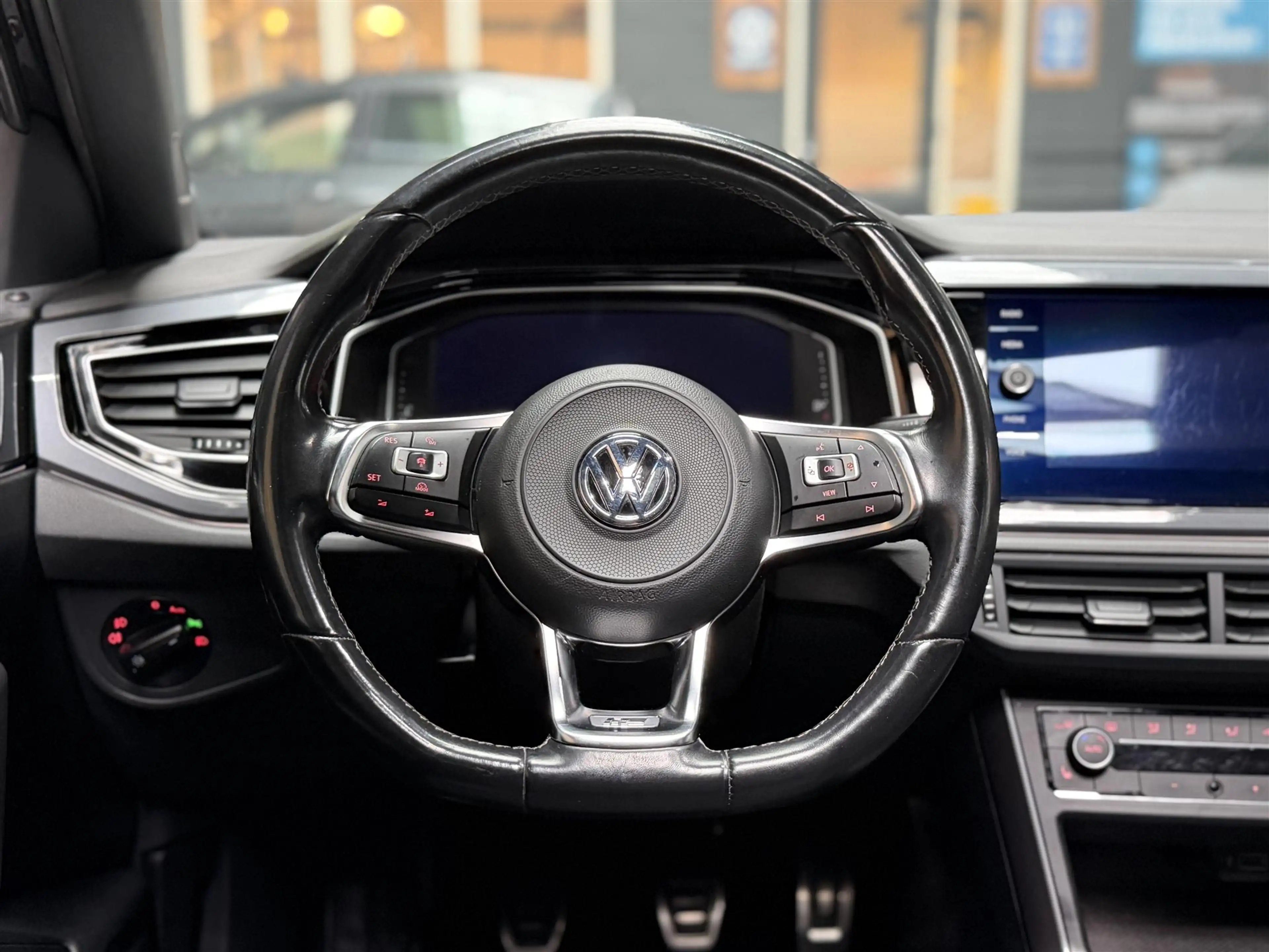 Volkswagen Polo 1.0 TSI R-Line | Pano | Navi | clima 5-Drs — photo 18
