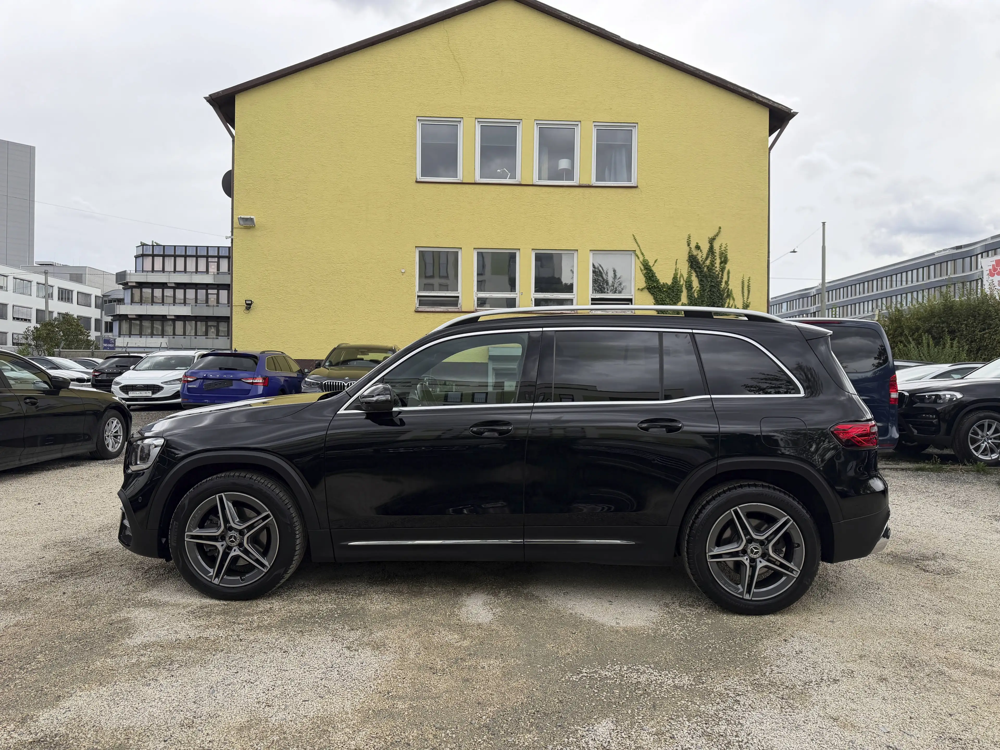 Mercedes-Benz GLB 220 GLB 220 d AMG Line ACC+360°+BURMESTER+LEDER+TOTWINKEL+SPUR. — photo 8