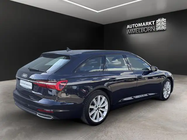 Audi A6 view 8