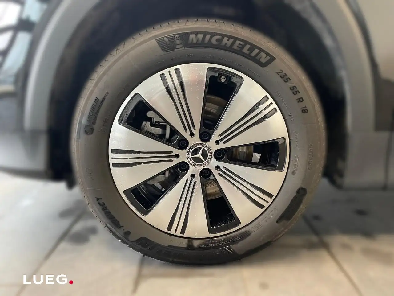 Mercedes-Benz EQB 350 4MATIC PROGRESSIVE+RÜCKFKAM+LED+SOUND 8