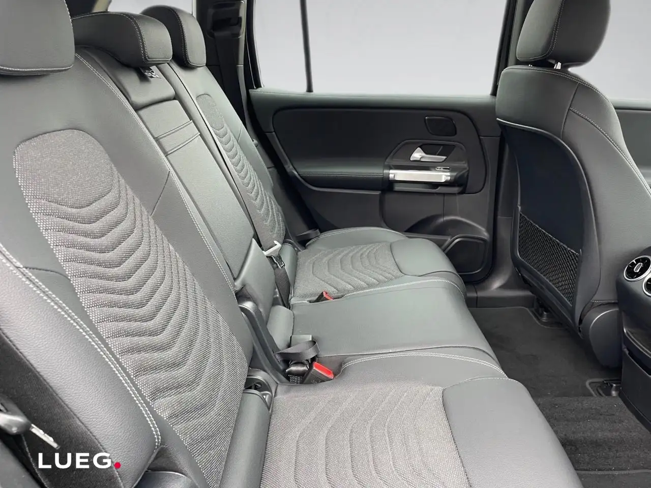 Mercedes-Benz EQB 350 4MATIC PROGRESSIVE+RÜCKFKAM+LED+SOUND 13
