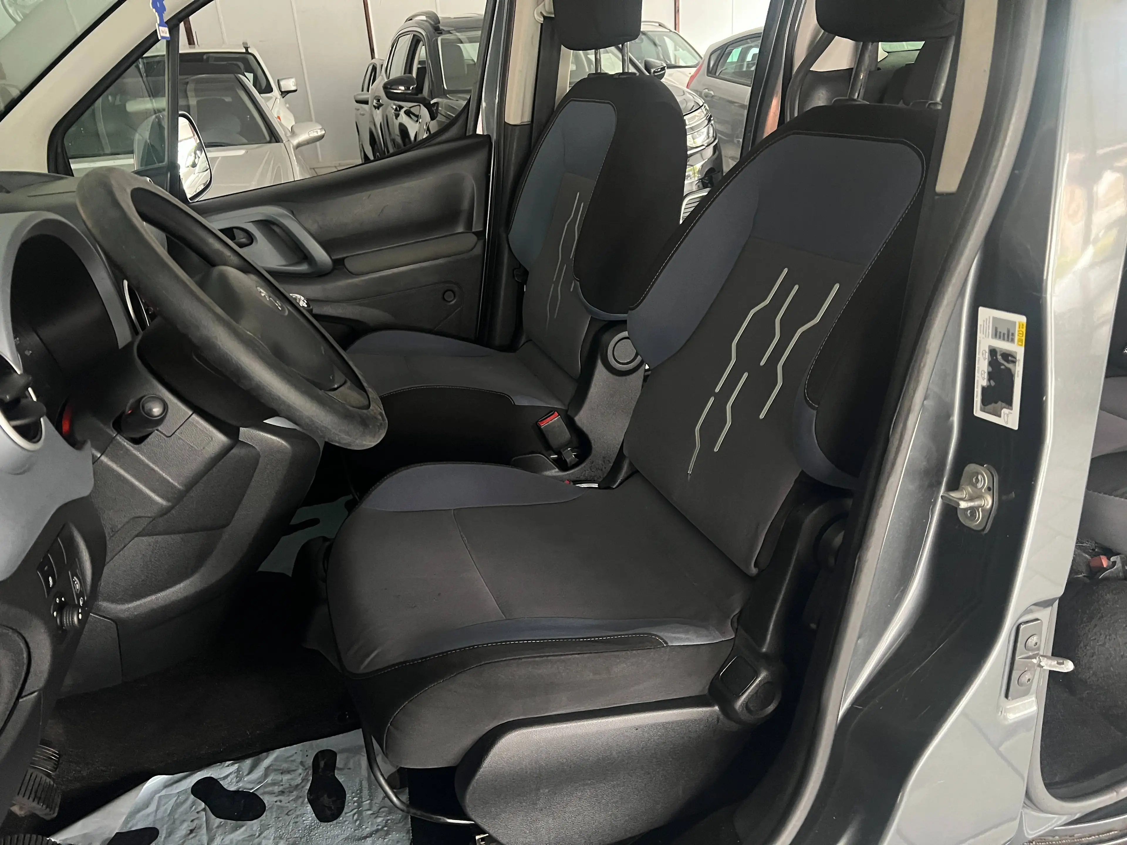 Peugeot Partner Tepee 1.6 HDi //GEKEURD/CAR PASS/garantie — photo 13