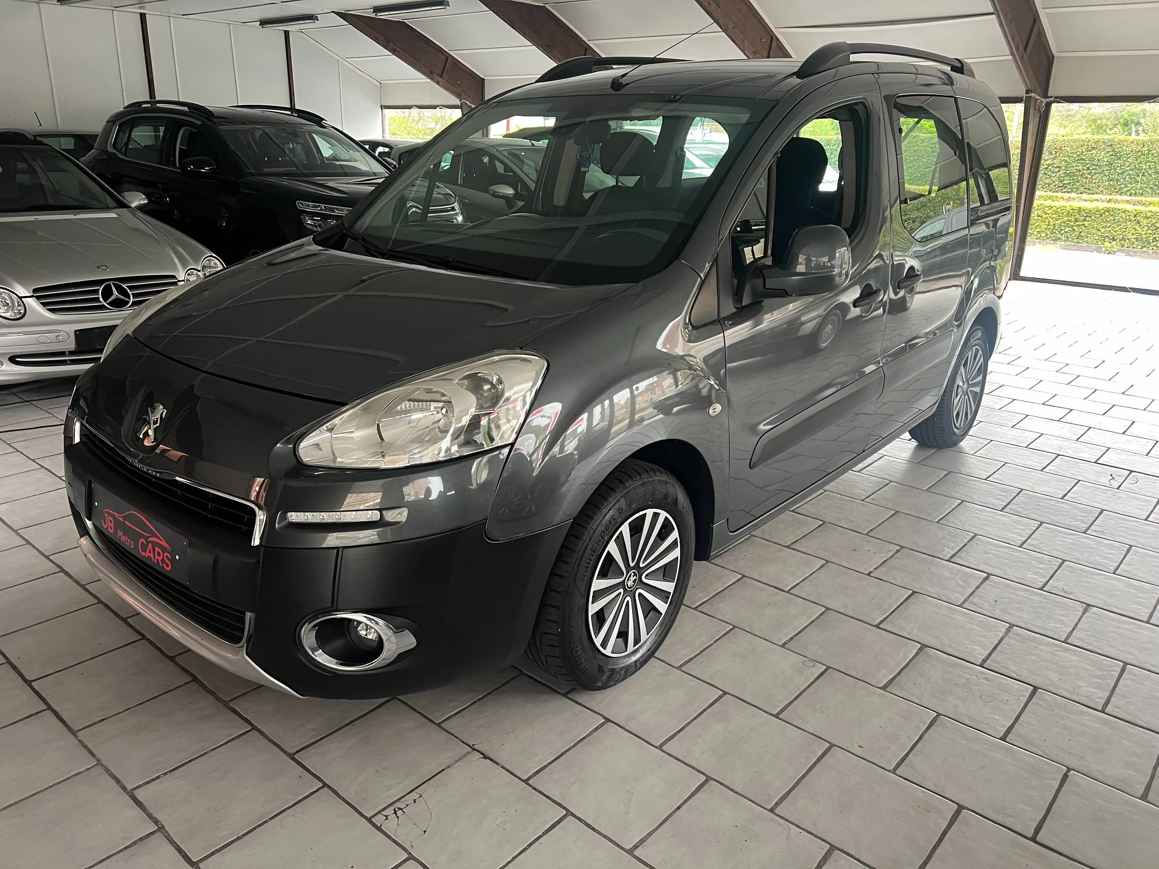 Peugeot Partner Tepee 1.6 HDi //GEKEURD/CAR PASS/garantie — photo 3