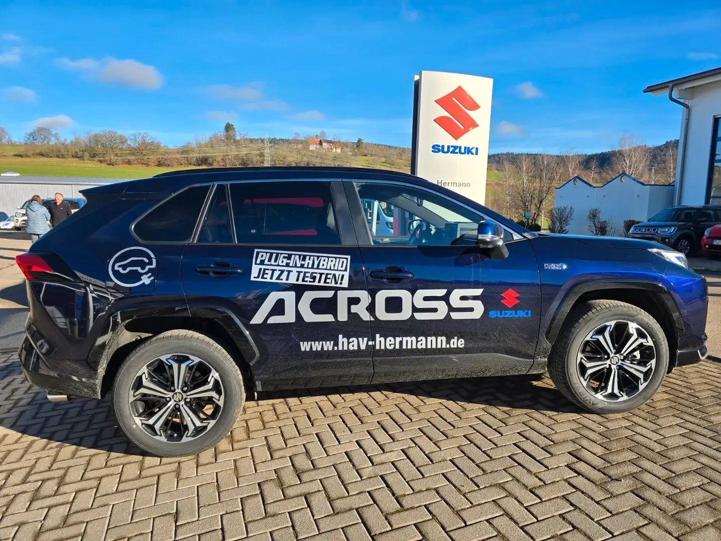 Suzuki Across Plug-In Hybrid Comfort+ ALLRAD Modell 25 Blau - 1