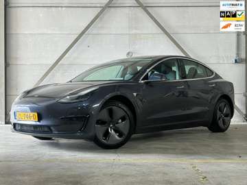 Standard RWD Plus 60 kWh Autopilot 2.5