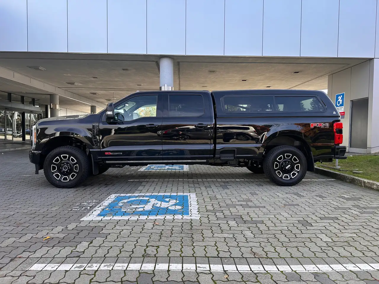 Ford F 350 снимка Ford F 350
