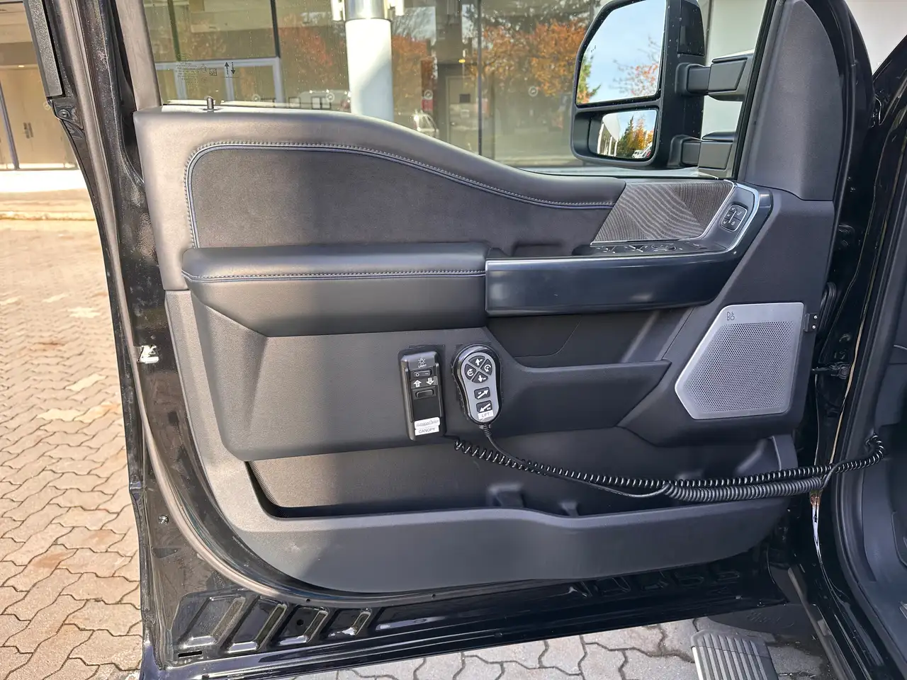 Ford F 350 снимка Ford F 350