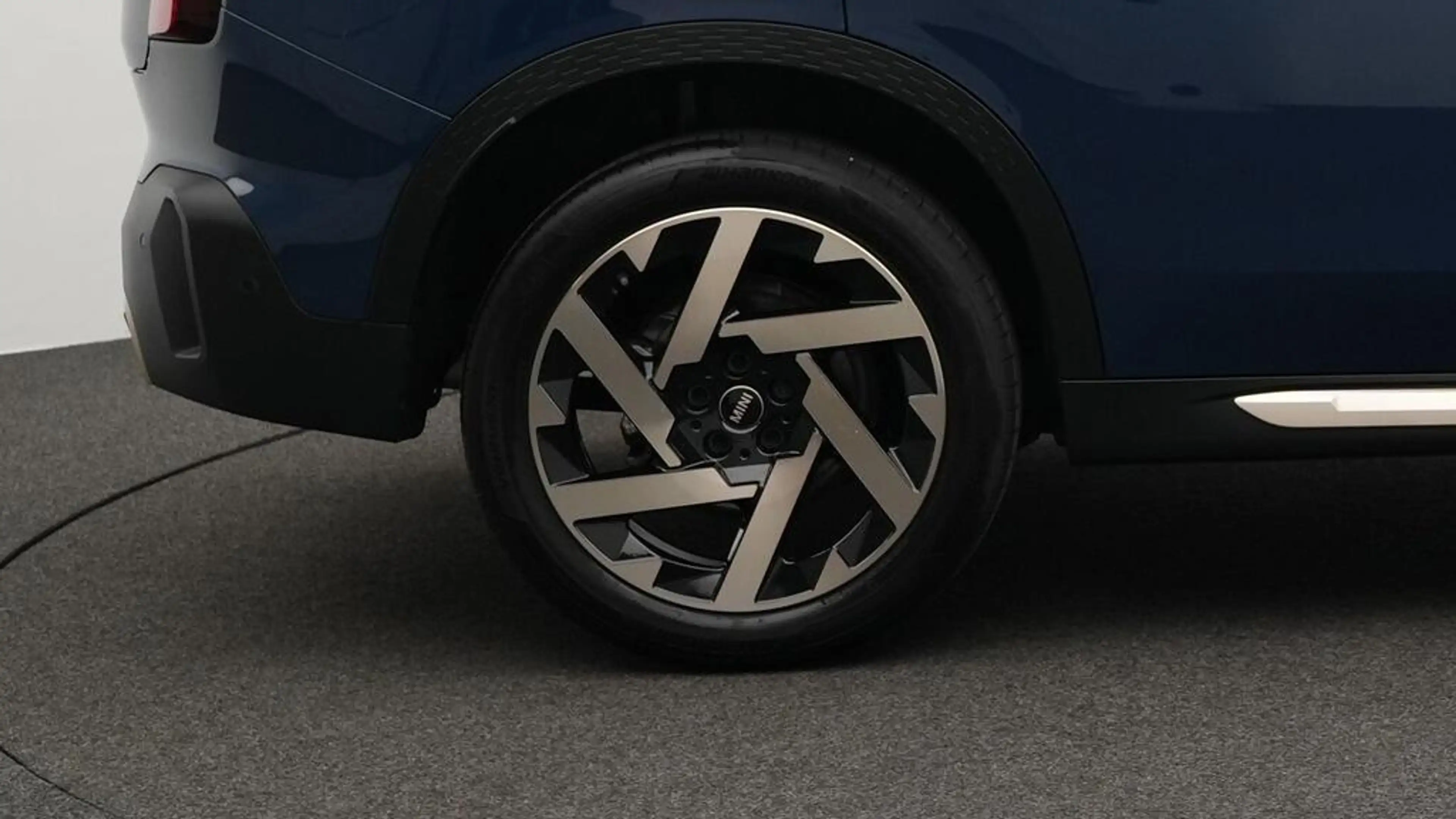 MINI Countryman C Favoured Trim — photo 10