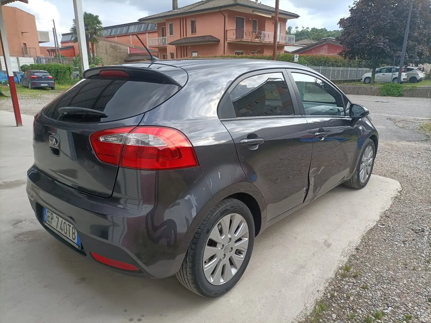 Kia Rio 5p 1.2 cvvt Active - 2