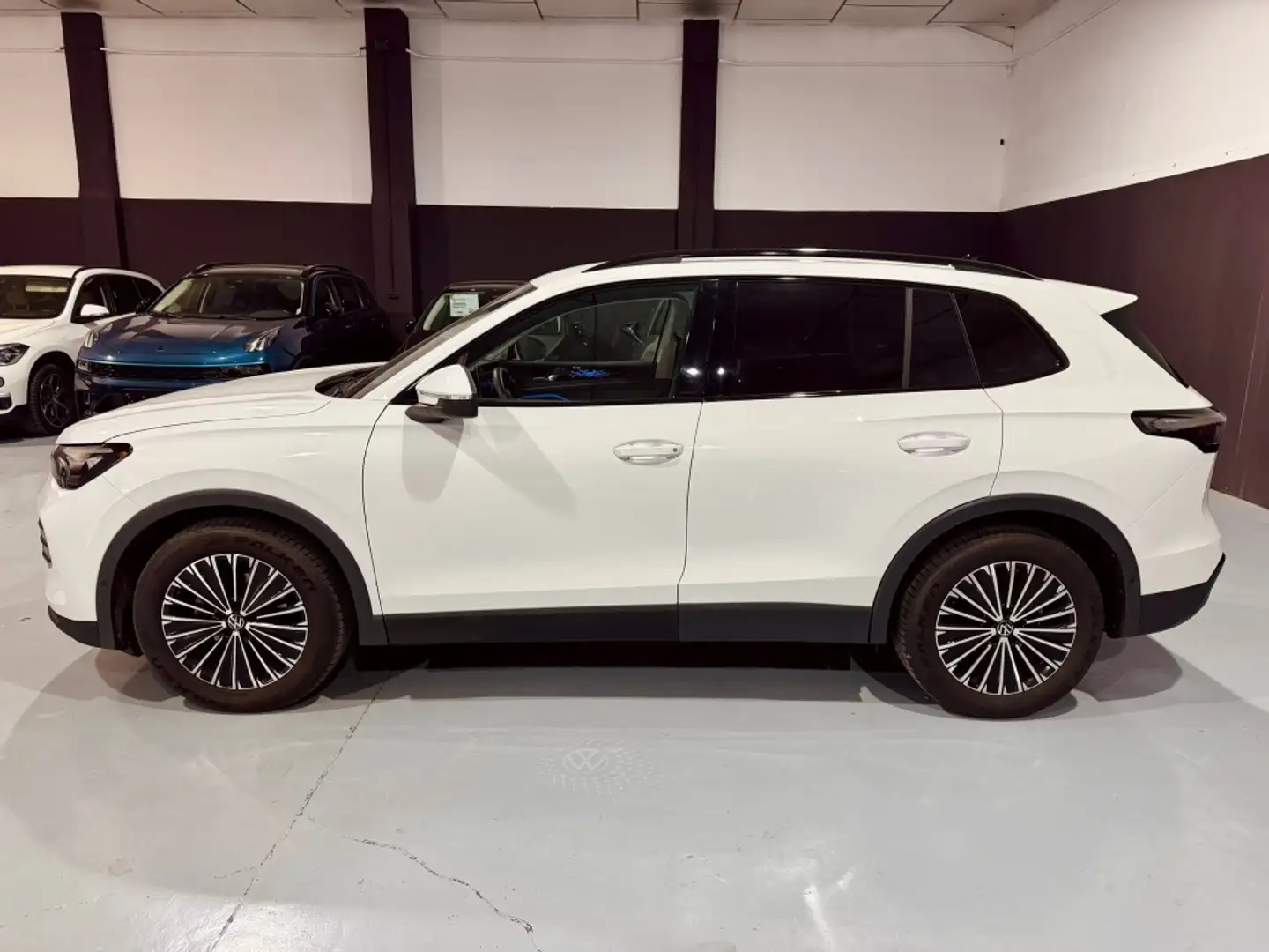Volkswagen Tiguan 1.5 eTSI Más DSG 110kW Blanco - 2