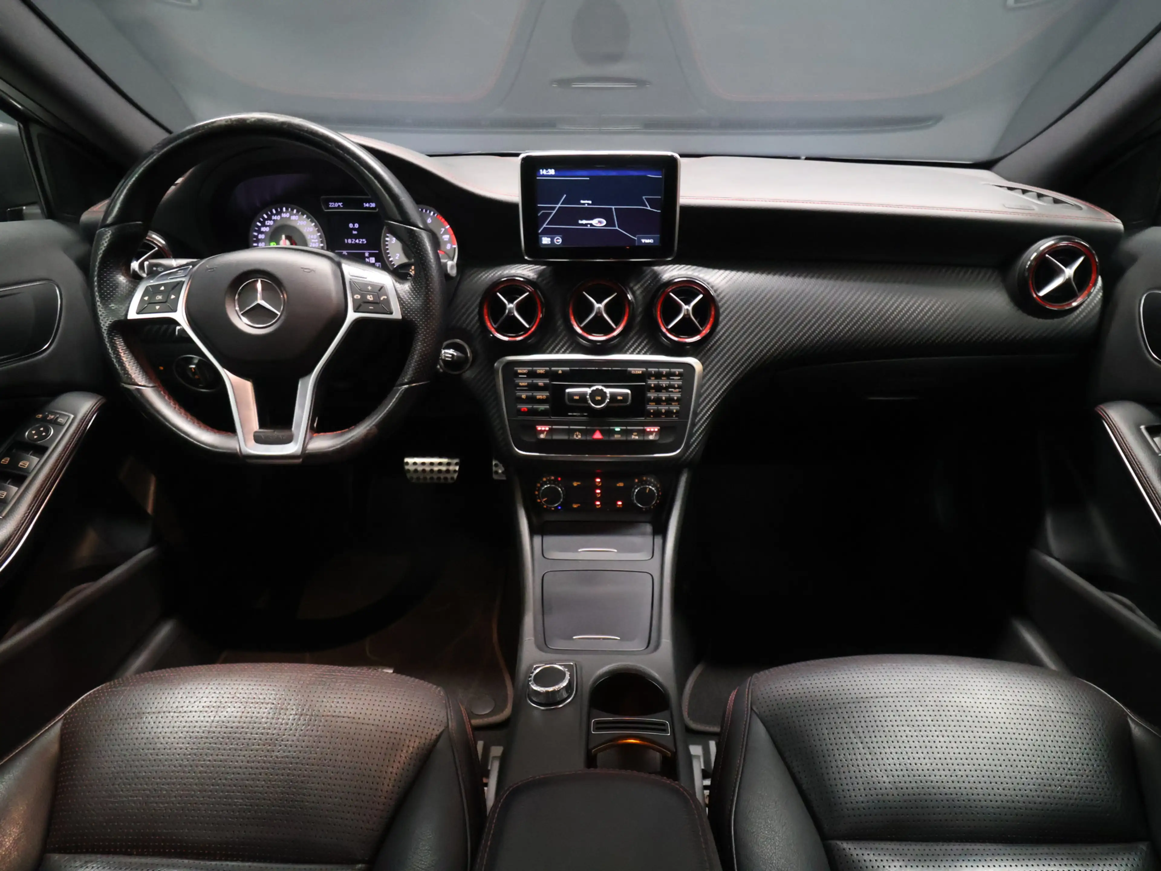 Mercedes-Benz A 250 AMG Sport Ambition [SCHUIFKANTELDAK, CAMERA, CRUIS — photo 6