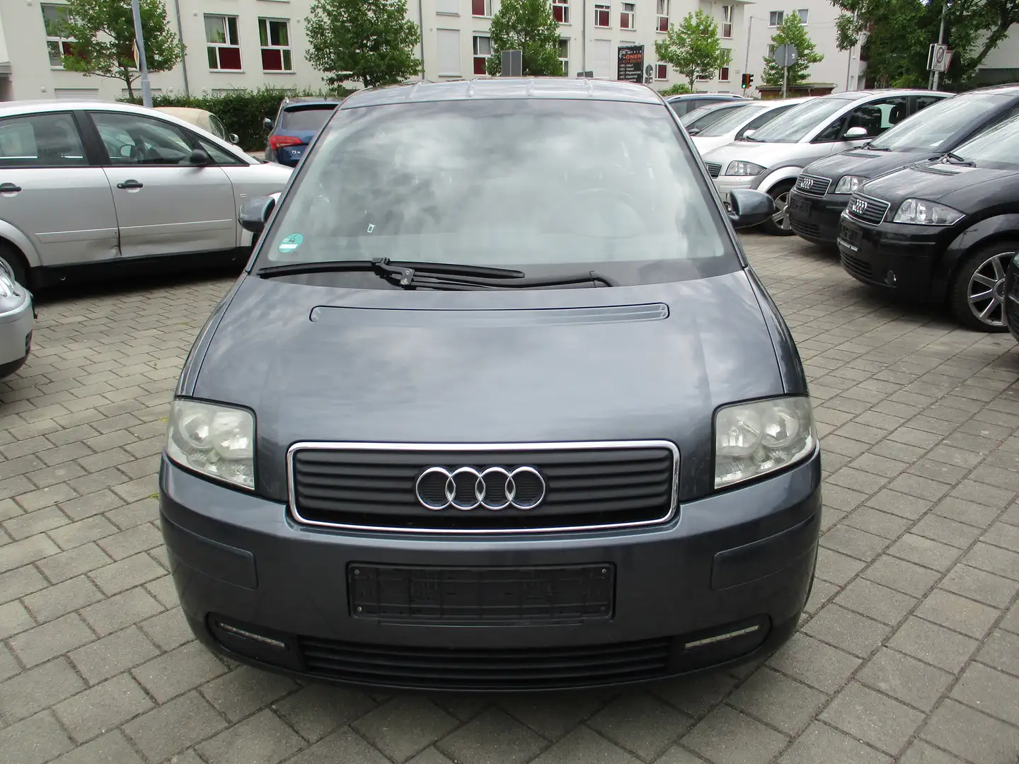 Audi A2 1.4 TDI TÜV NEU Grau - 2