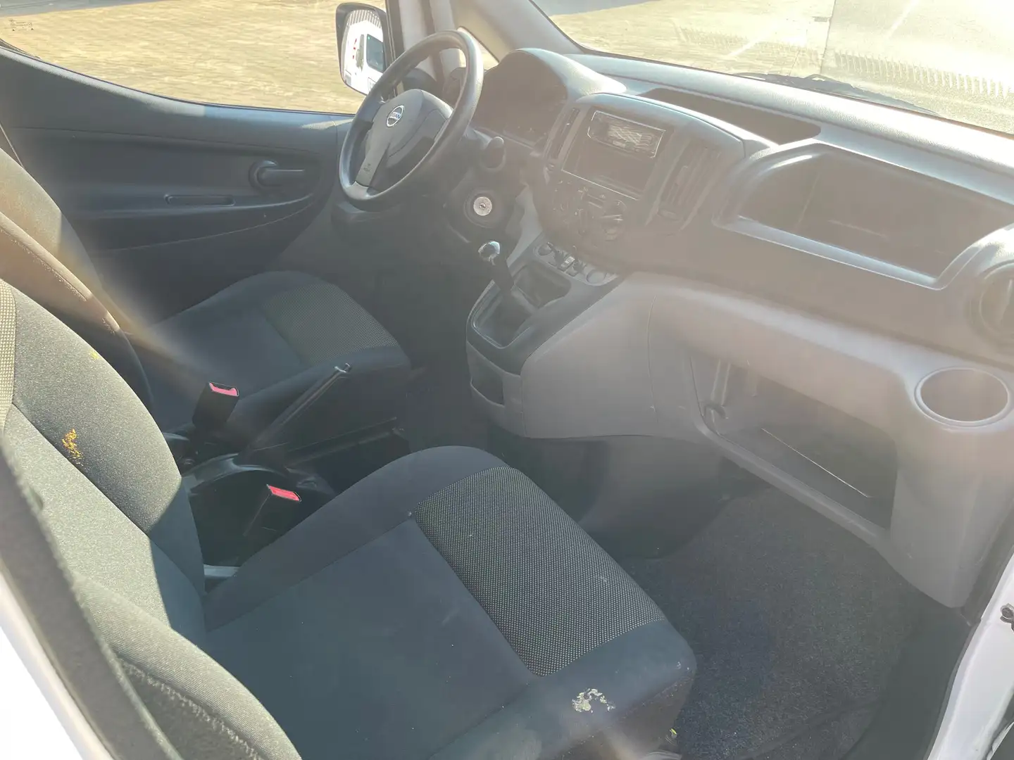 Nissan NV200 bestelwagen / 2019 / 104.641 Km / €8.250 excl. bijela - 2