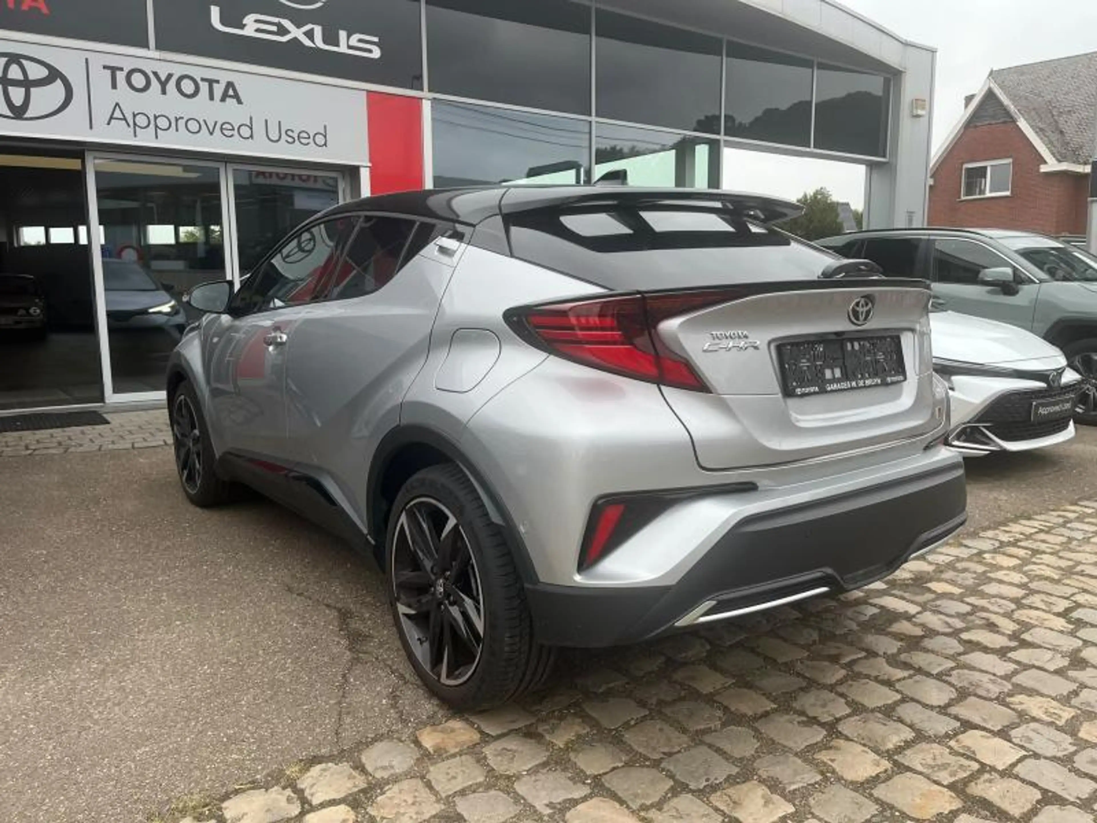 Toyota C-HR GR Sport — photo 5