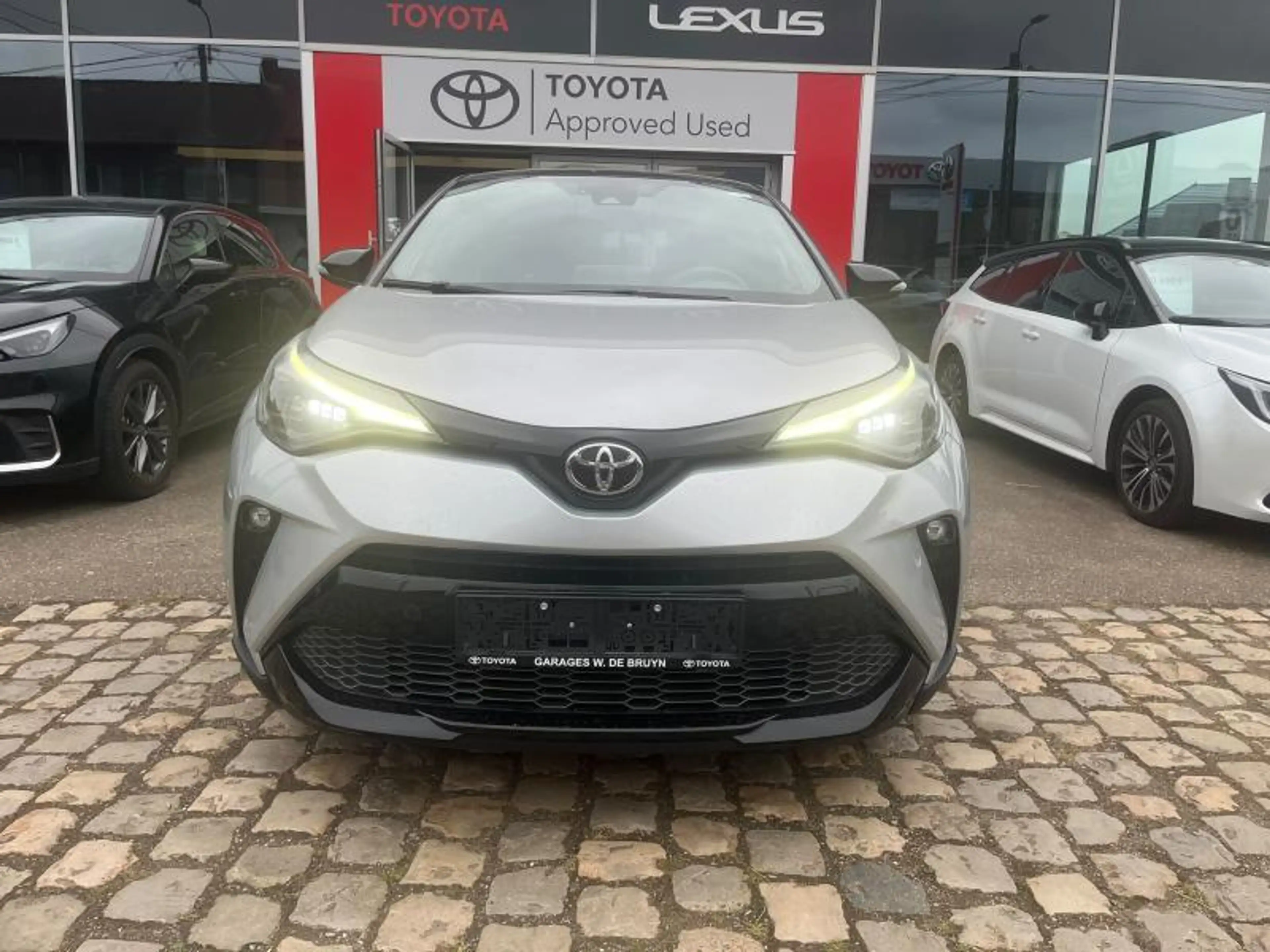 Toyota C-HR GR Sport — photo 2