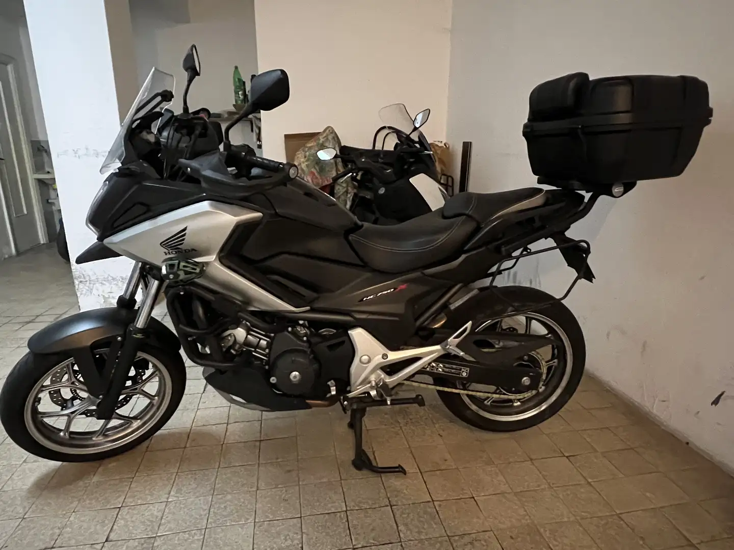 Honda NC 750 x abs - 2