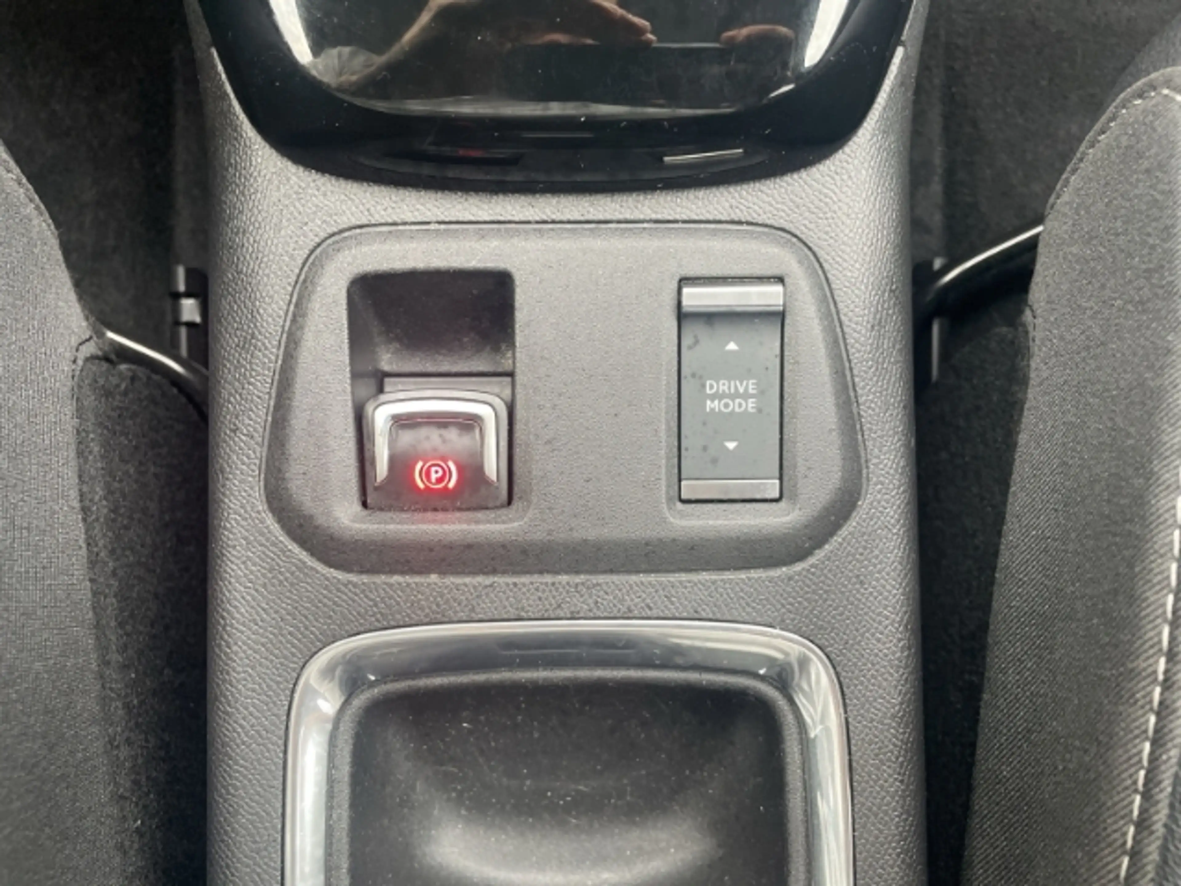 Opel Corsa-e Elegance LED - Sitzheizung - Rückfahrkamera - Appl — photo 22