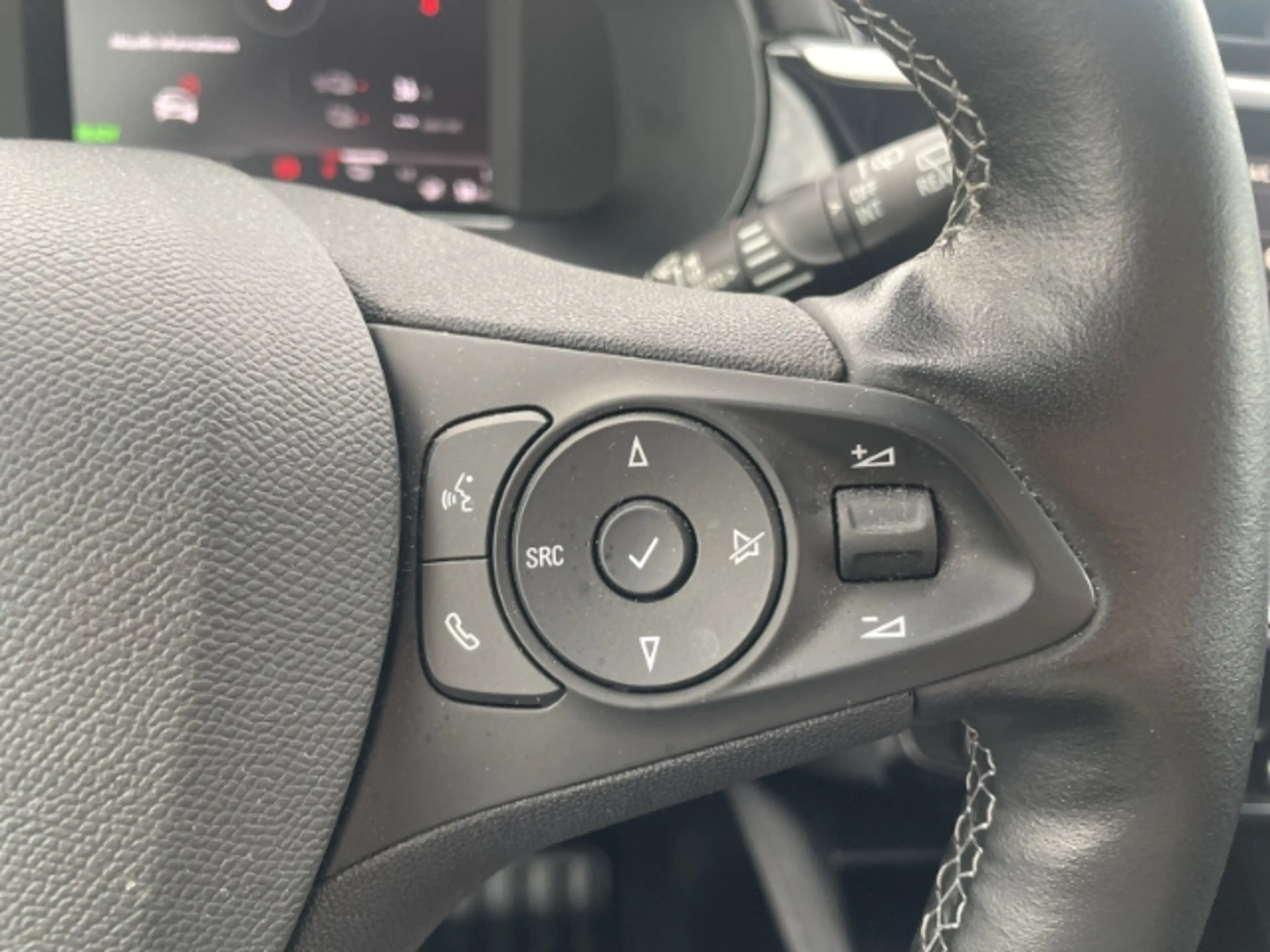 Opel Corsa-e Elegance LED - Sitzheizung - Rückfahrkamera - Appl — photo 25
