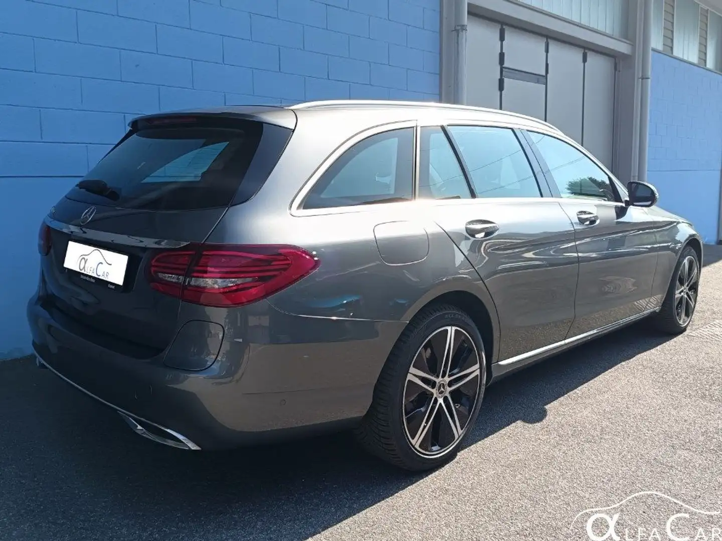 Mercedes-Benz C 300 de S.W. Auto EQ-Power Business Grigio - 2