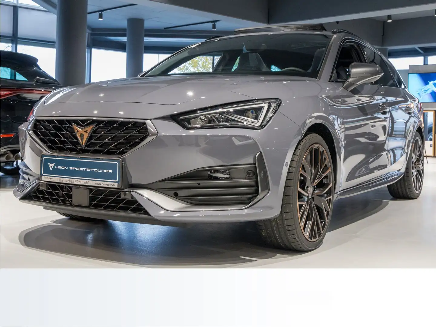 CUPRA Leon Sportstourer 1.4 e-HYBRID DSG VZ LED* KAMER Gris - 2