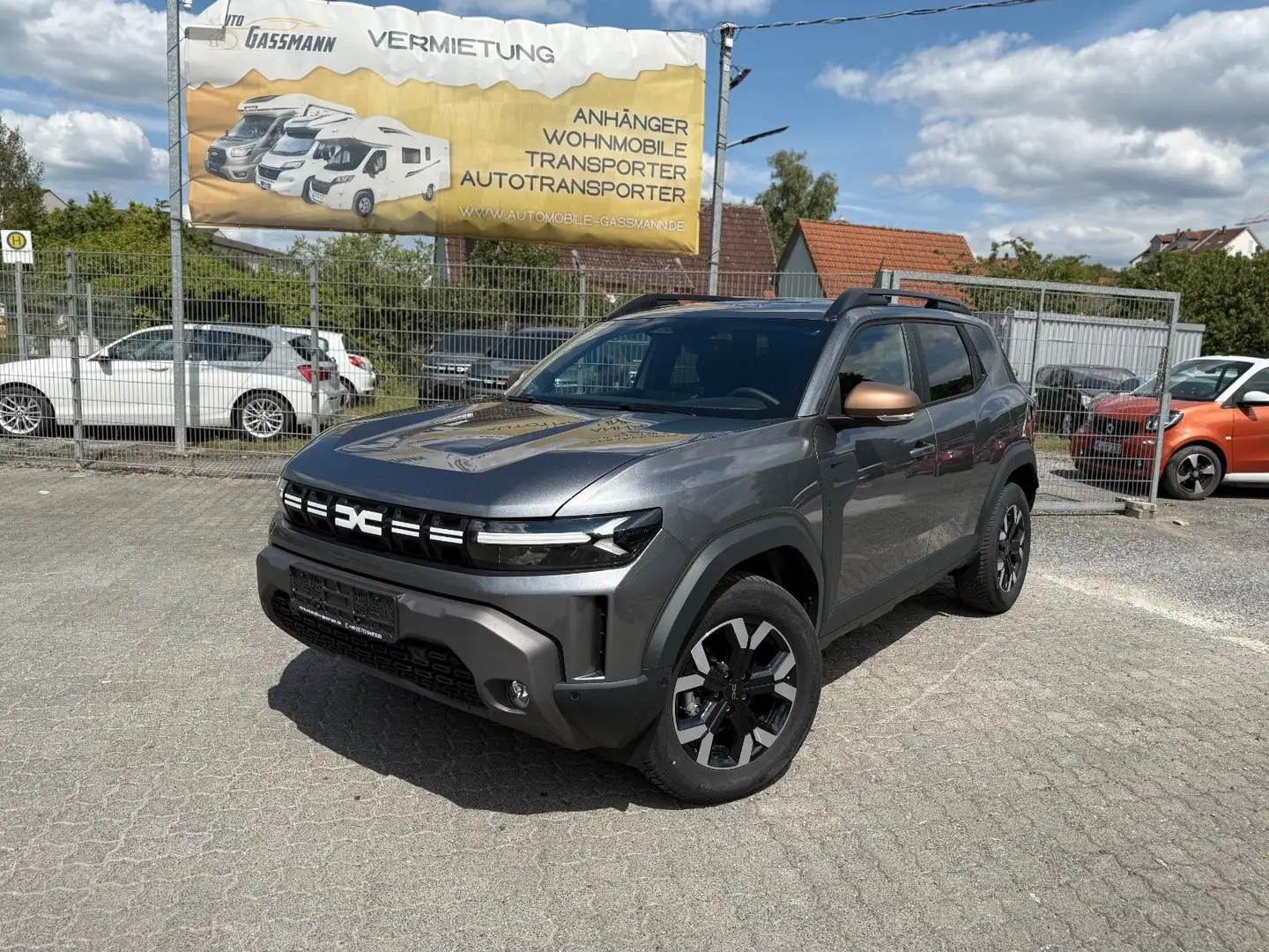 Dacia Duster III TCe 130 Extreme 4x4 LED Navi 360-Kam. Gris - 1