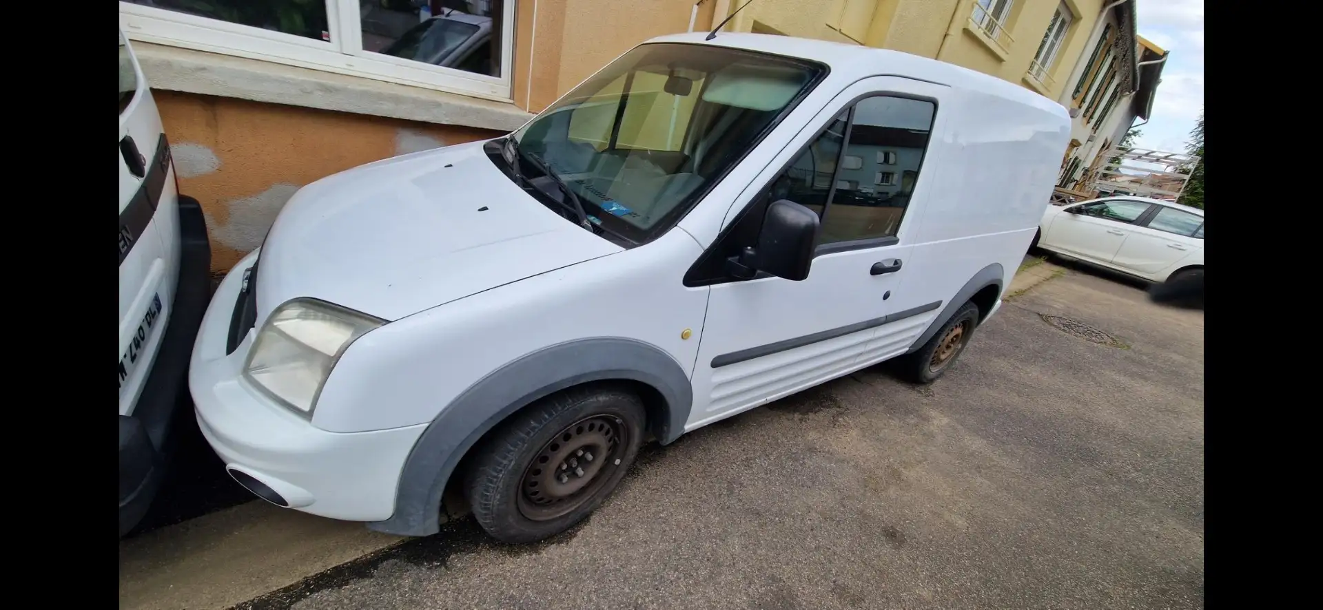 Ford Transit Connect FGN 1.8 TDCI 110 220C - 1