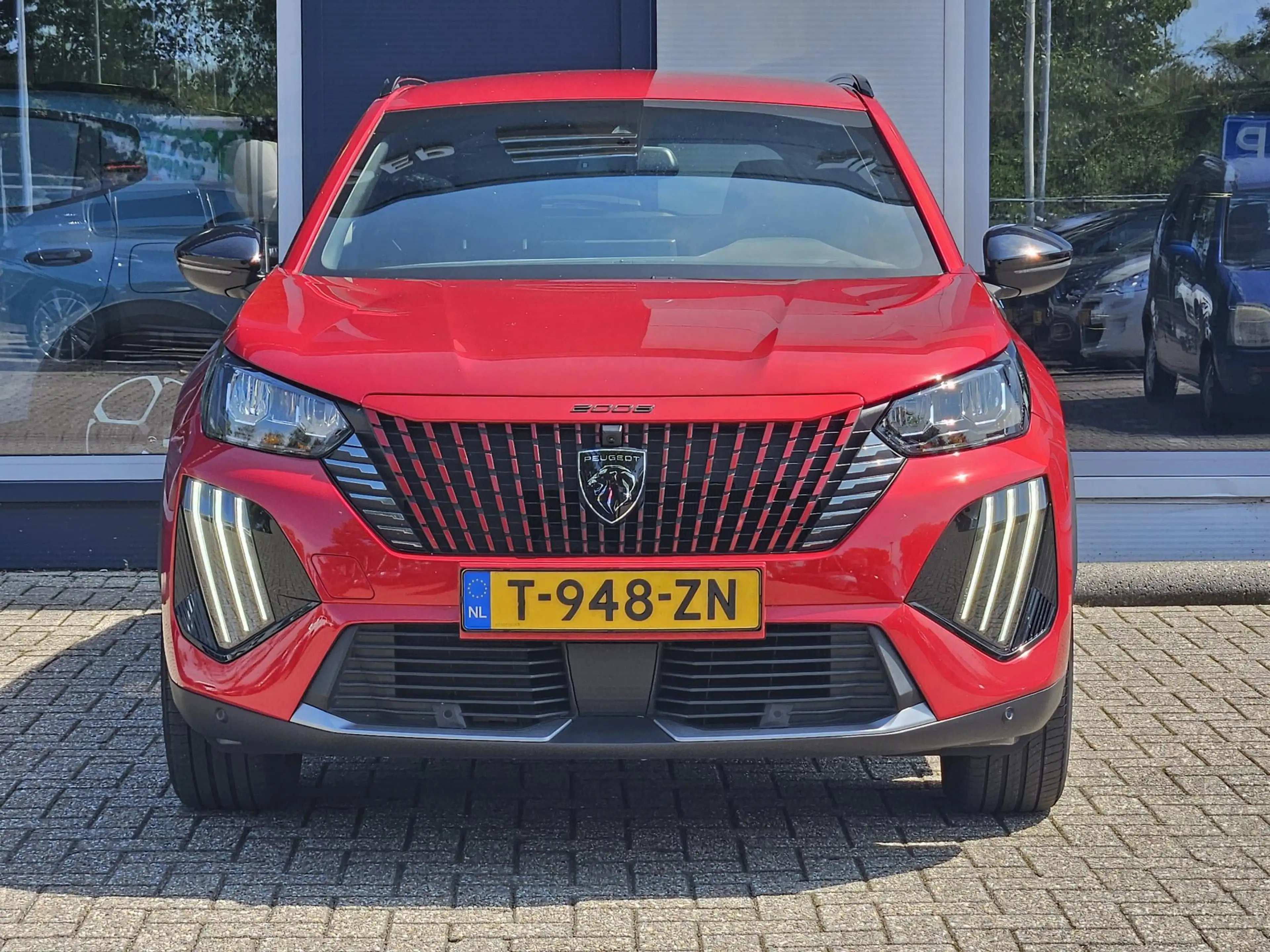 Peugeot e-2008 EV Allure 54 kWh | 360 Camera | Navigatie | Climat — photo 5