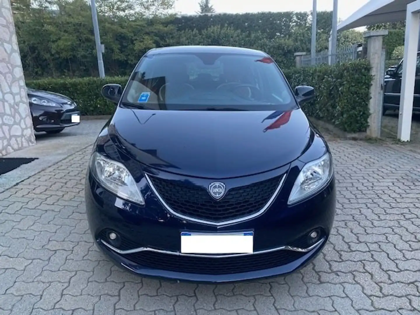 Lancia Ypsilon 1.3 MJT 95 CV OPENING EDITION+NAVIG. EURO6 Bleu - 1